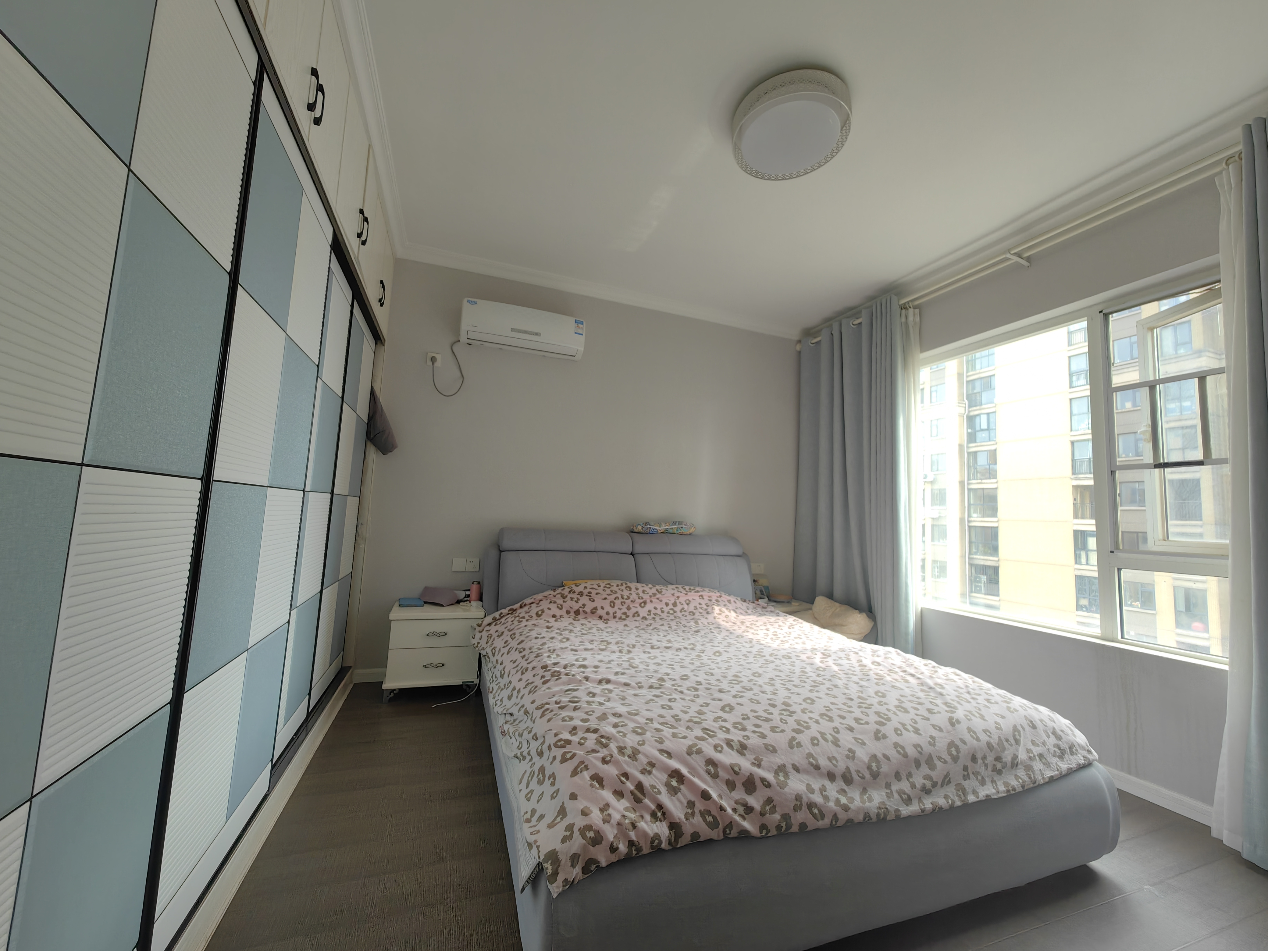 九八缔景城 4室2厅2卫 83.00万 九八缔景城 4室2厅2卫 83.00万室内图