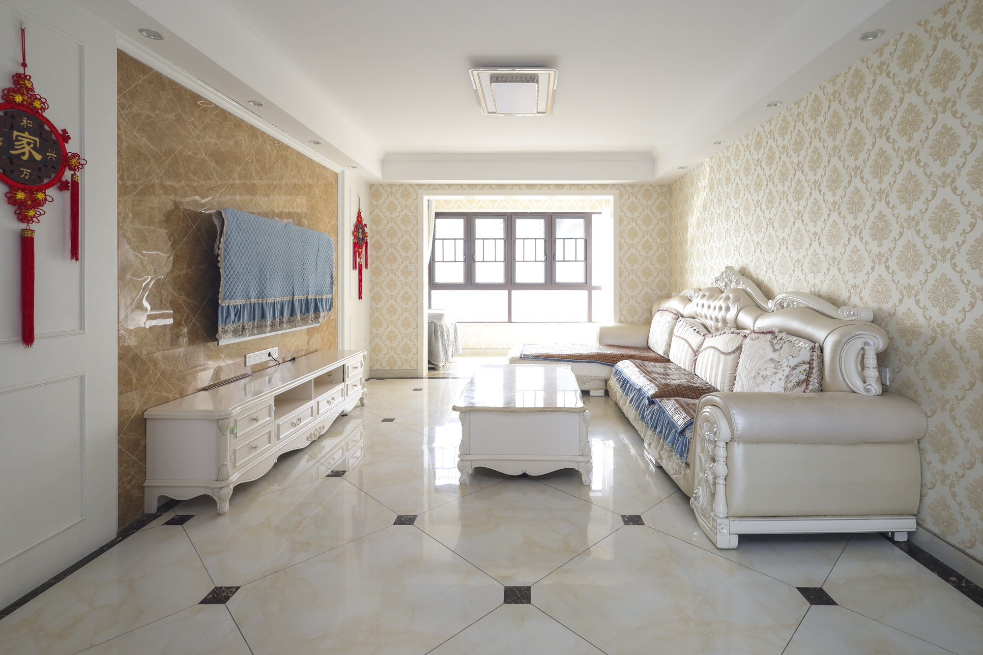 山语城三期  3室2厅2卫    85.0万 山语城三期  3室2厅2卫    85.0万客厅