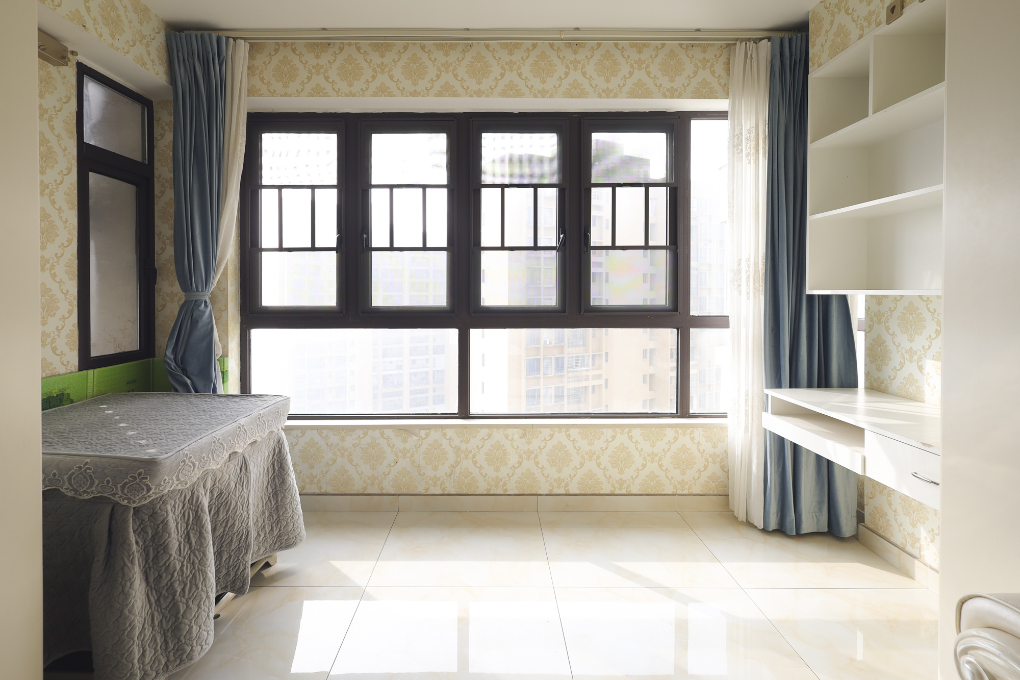 山语城三期  3室2厅2卫    85.0万 山语城三期  3室2厅2卫    85.0万阳台