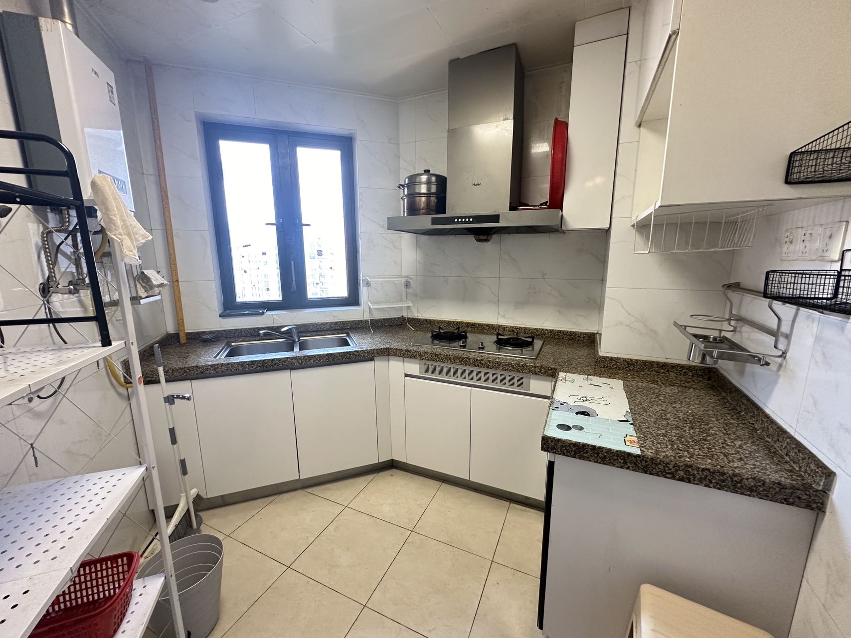 恒大华府  2室2厅1卫    52.0万 恒大华府  2室2厅1卫    52.0万室内图