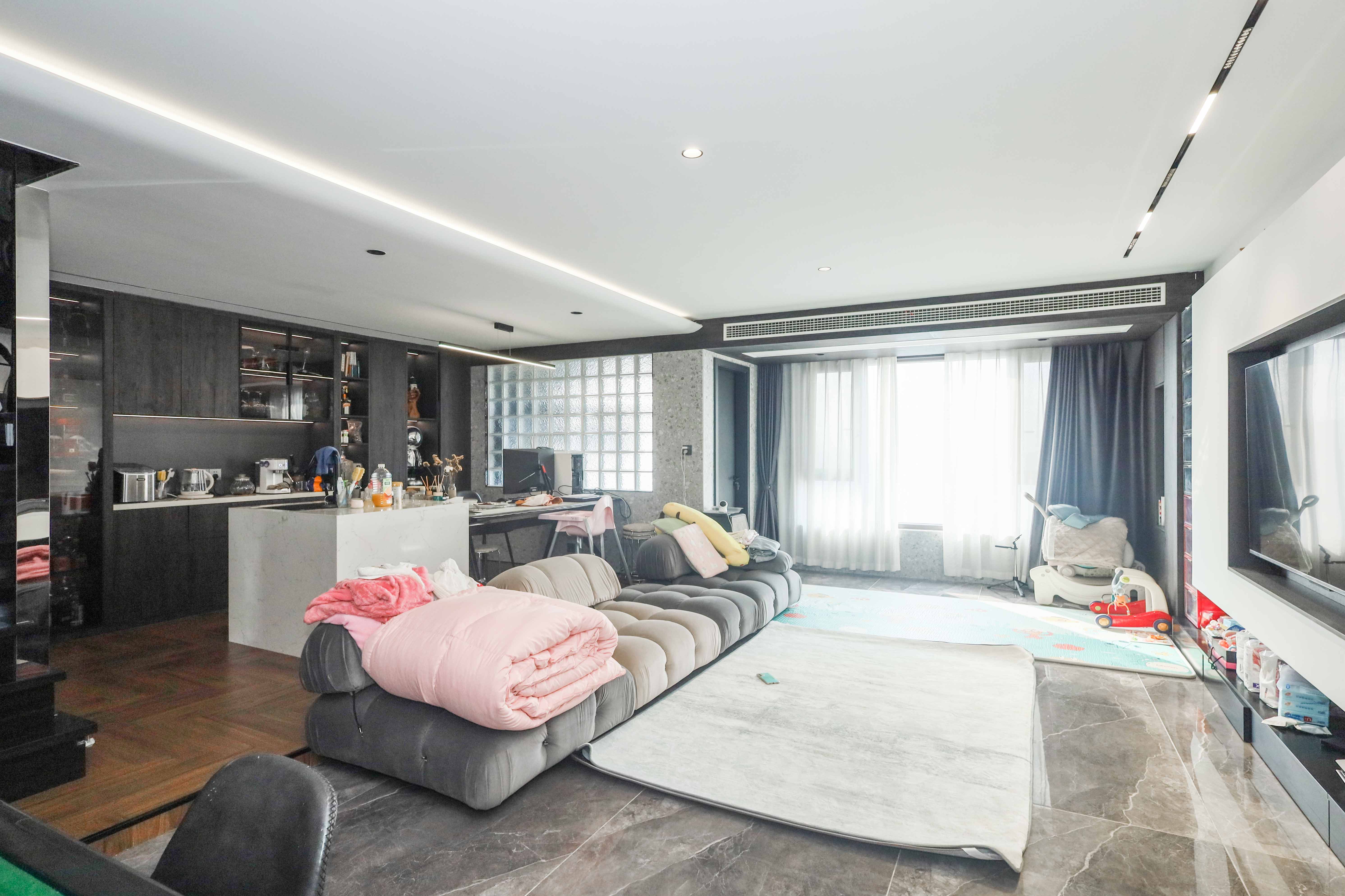 建发央著  3室2厅2卫   288.00万