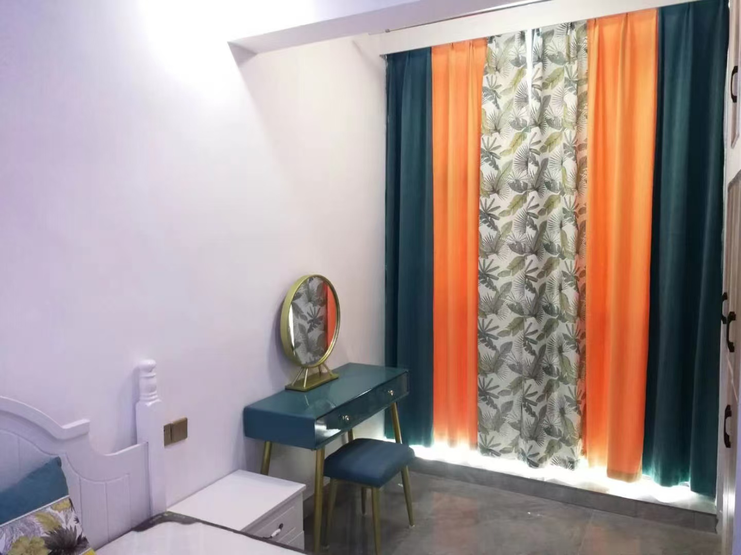 东盈商业广场(华泉城市广场) 1室1厅1卫 1700.0元/月 东盈商业广场(华泉城市广场) 1室1厅1卫 1700.0元/月室内图