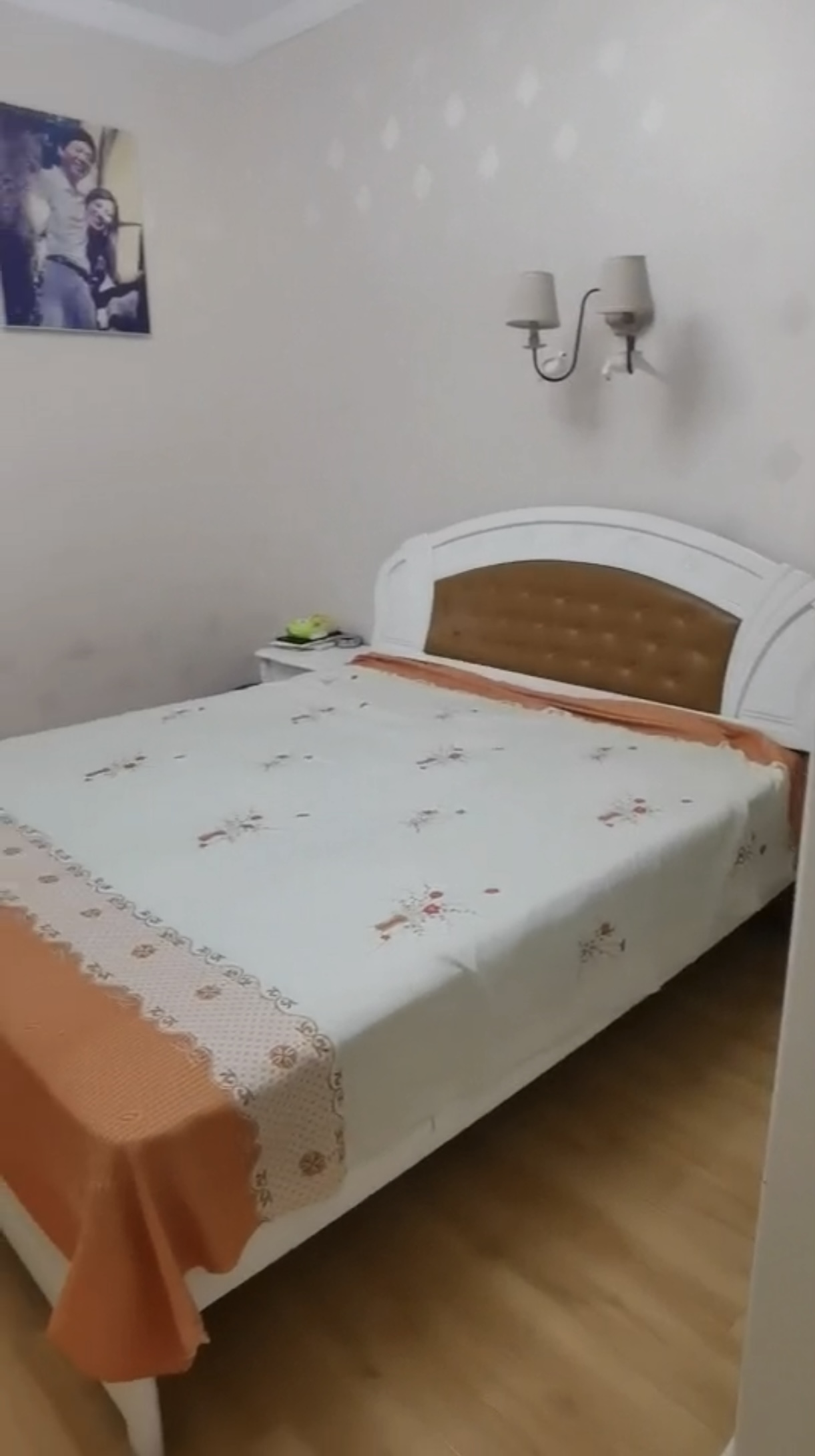 立新二社区  4室2厅2卫    1700.0元/月 立新二社区  4室2厅2卫    1700.0元/月室内图