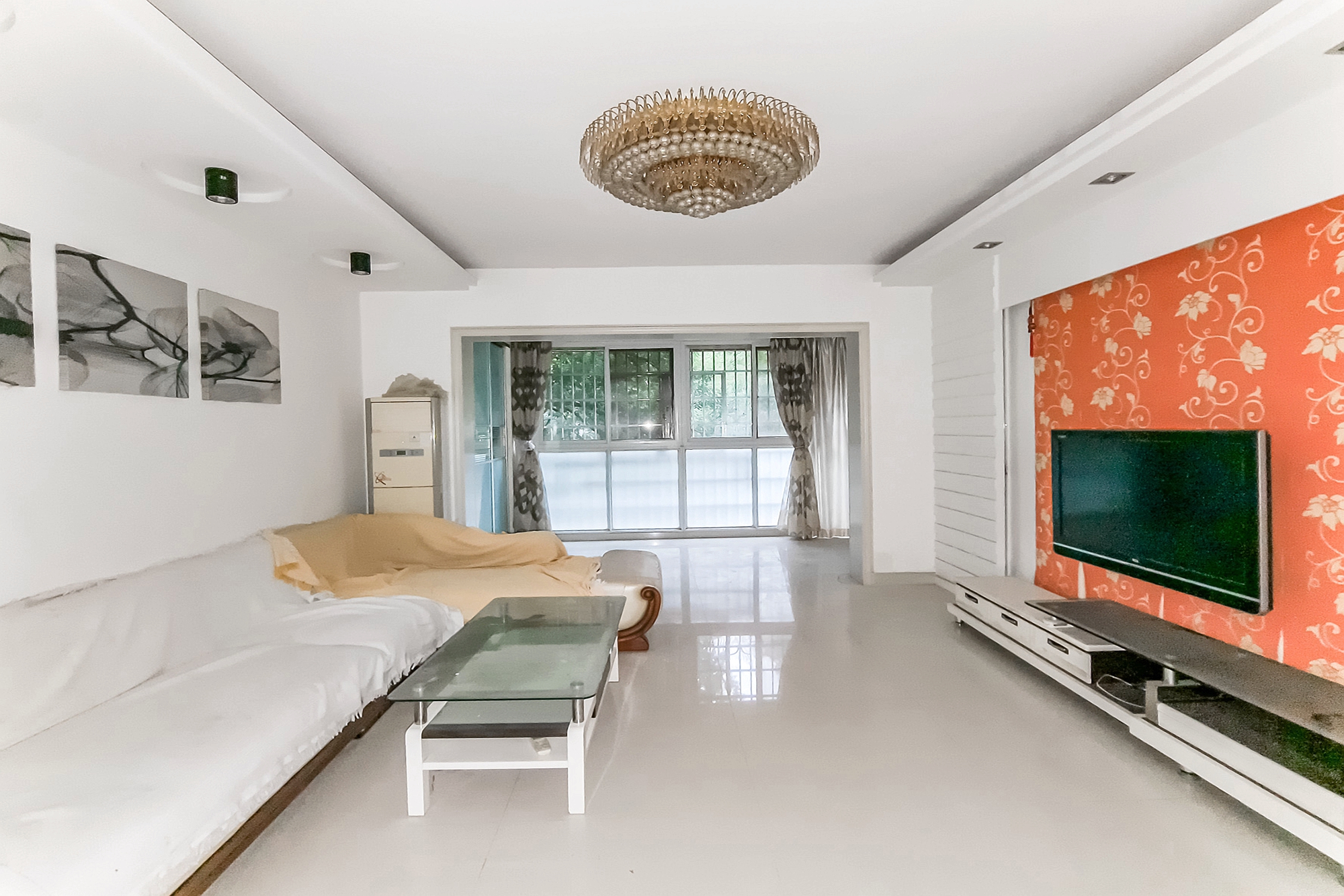 四季星城  3室2厅2卫    72.8万 四季星城  3室2厅2卫    72.8万