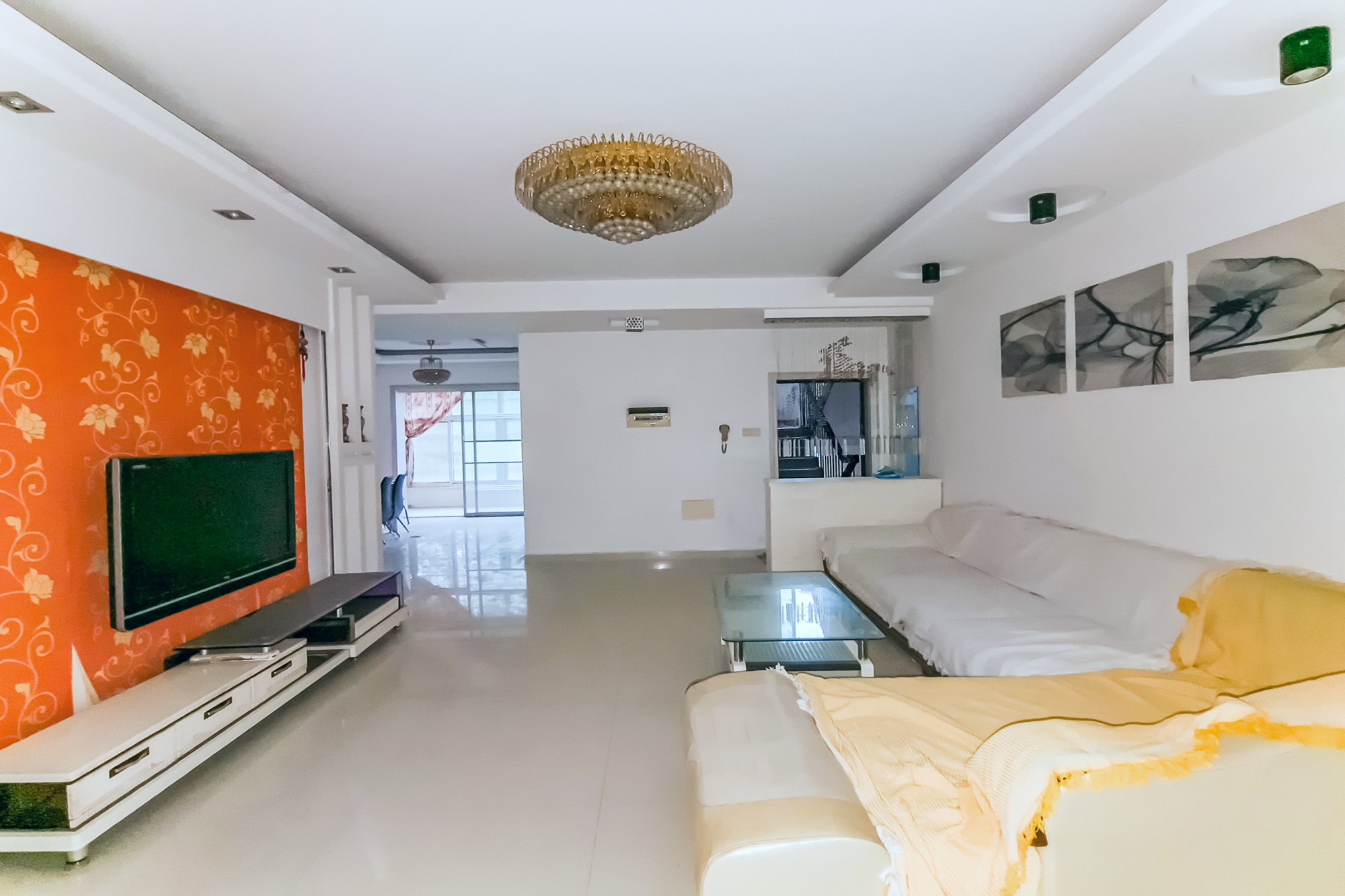 四季星城 3室2厅2卫 72.8万 四季星城 3室2厅2卫 72.8万客厅