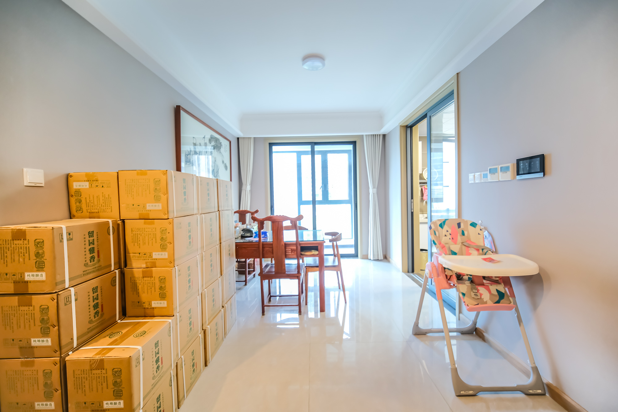 运达锦绣广场  4室2厅2卫    168.0万客厅