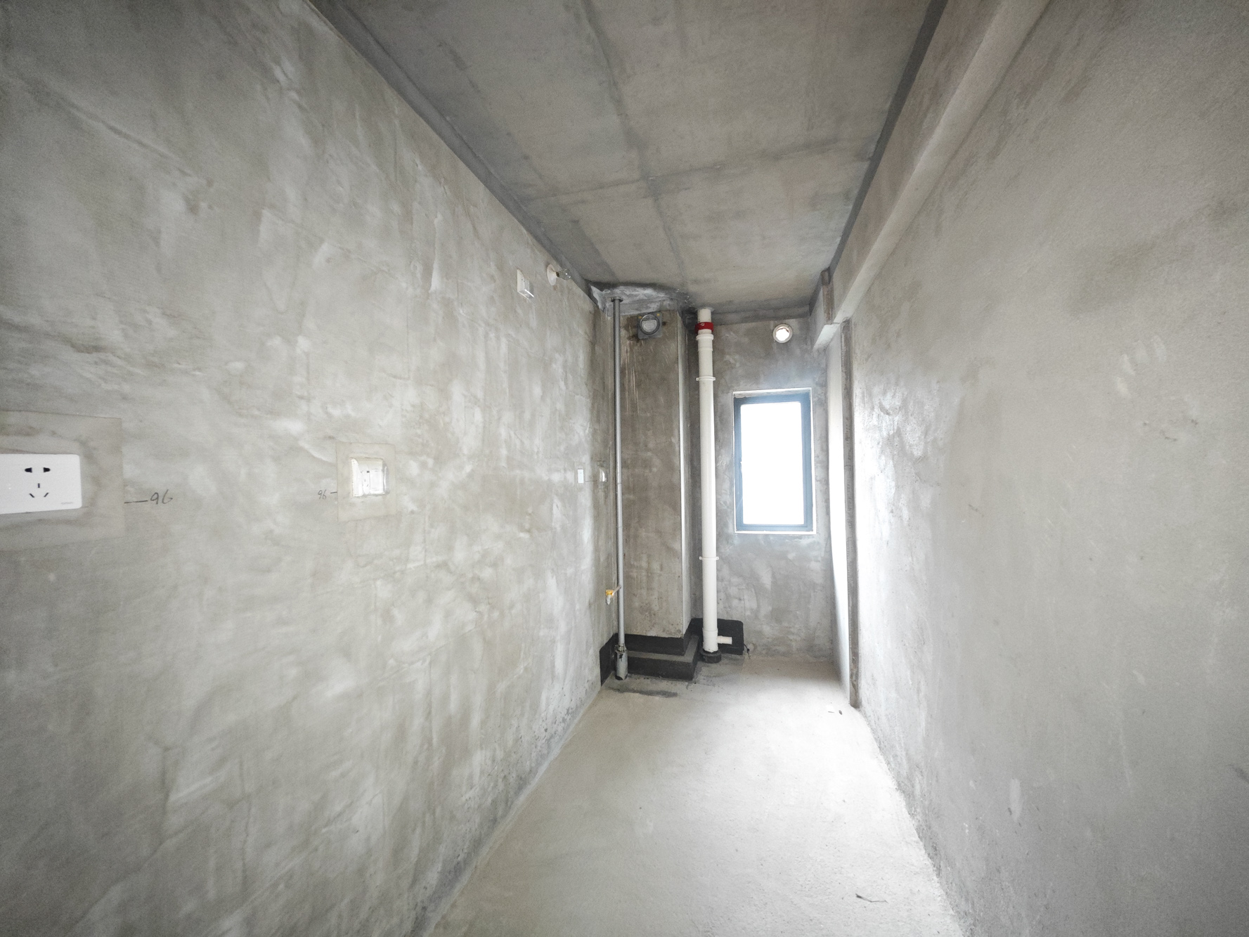 中建嘉和城  3室2厅2卫   108.00万厨房