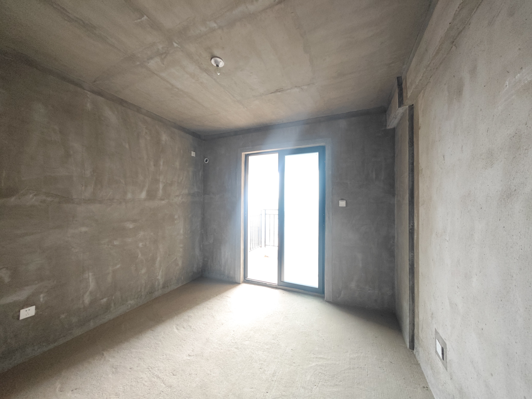 中建嘉和城  3室2厅2卫   108.00万卧室