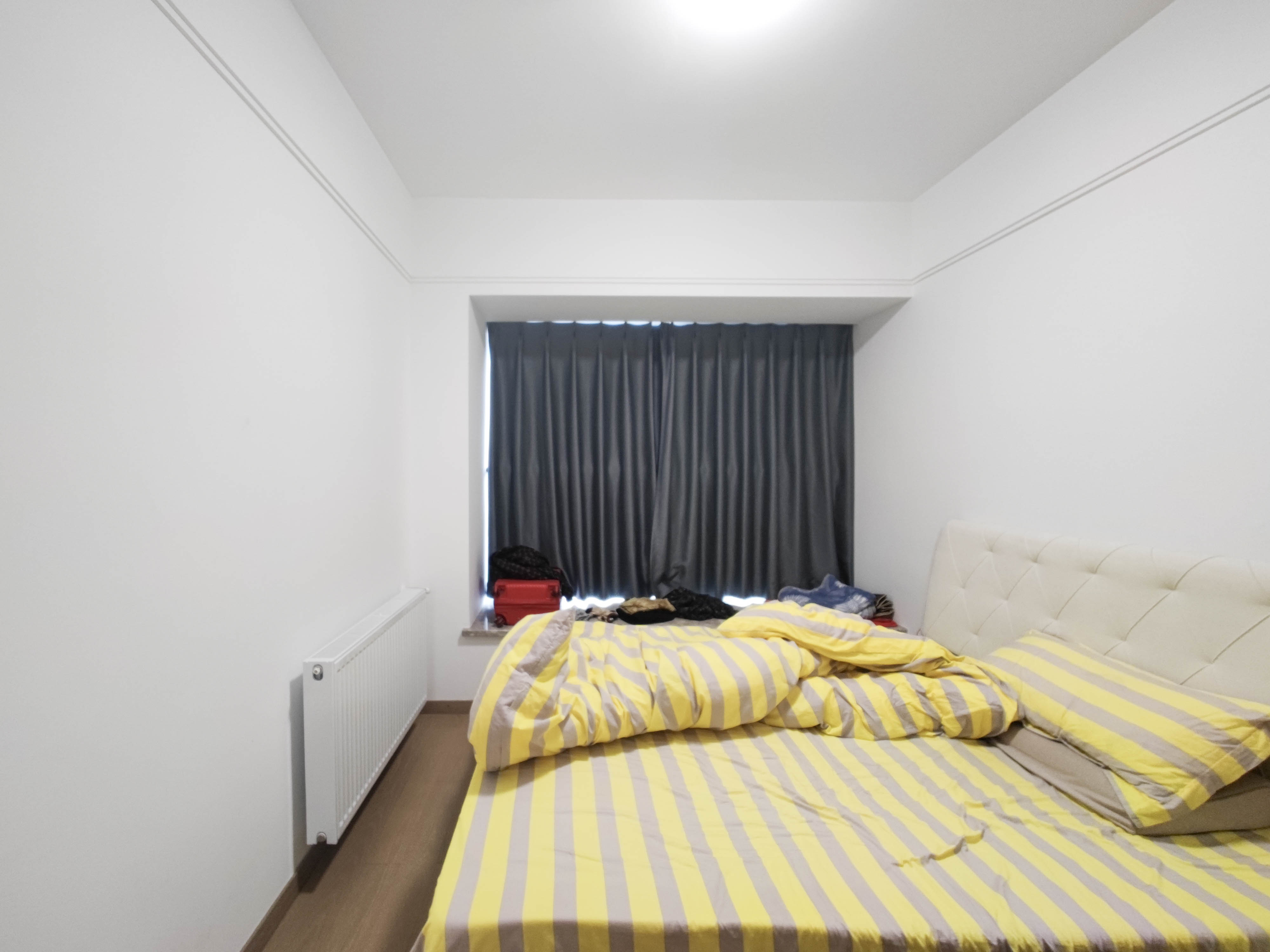 长房星城天地  4室2厅2卫    178.8万 长房星城天地  4室2厅2卫    178.8万卧室