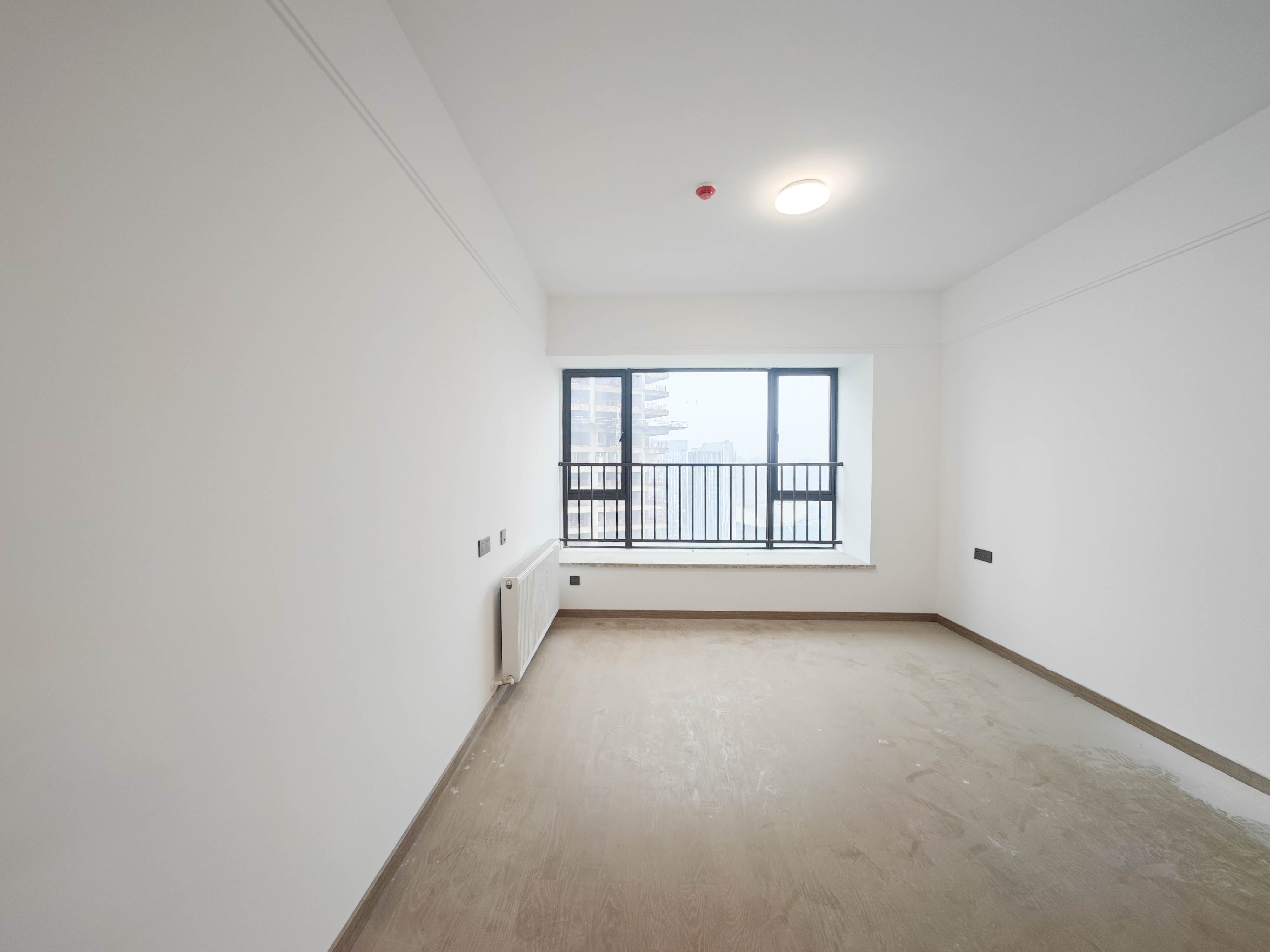 长房星城天地 3室2厅2卫 166.0万 长房星城天地 3室2厅2卫 166.0万卧室