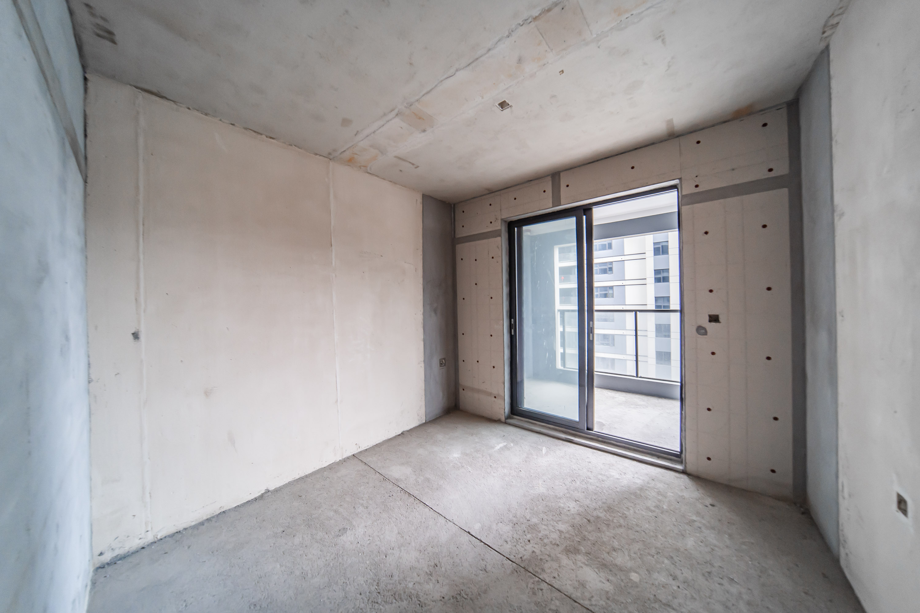 城发恒伟洋湖映2009  4室2厅2卫    255.0万卧室