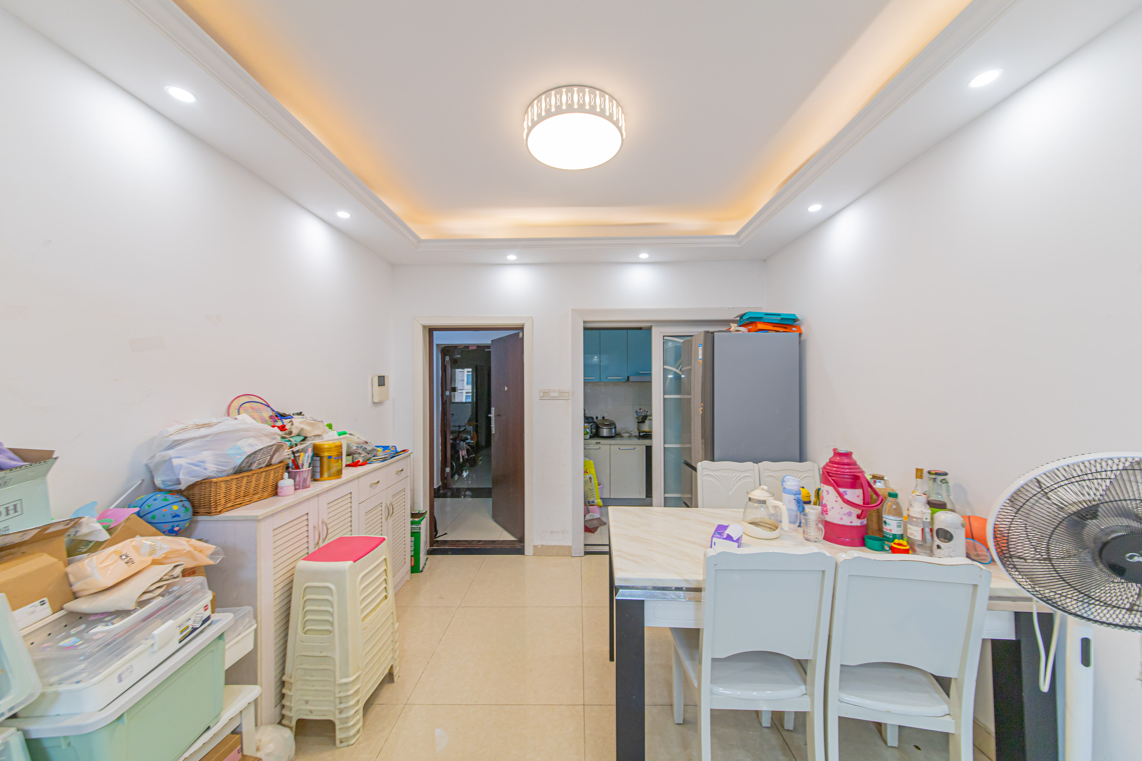 中建芙蓉嘉苑  3室2厅2卫    99.8万 中建芙蓉嘉苑  3室2厅2卫    99.8万客厅