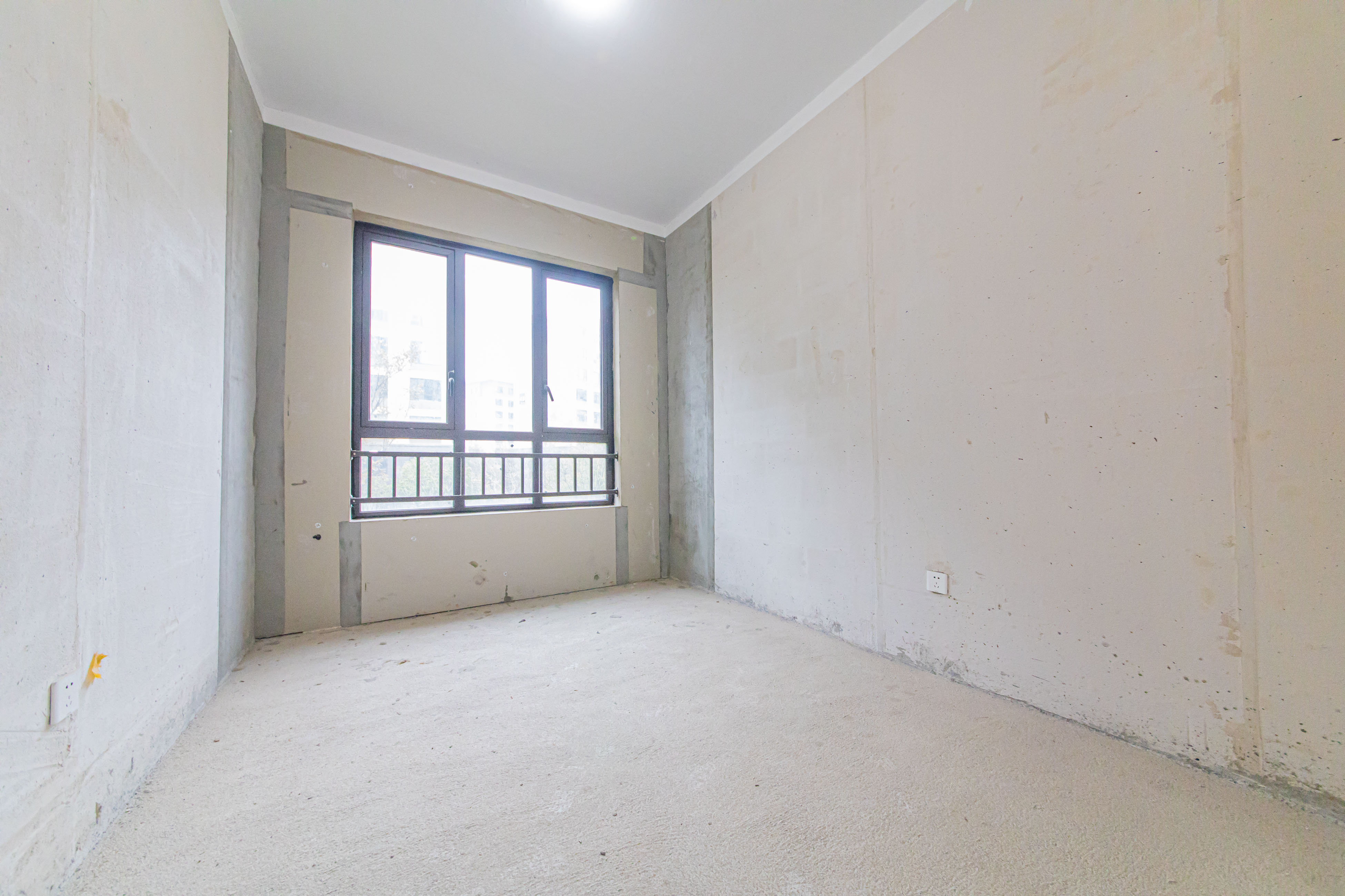 北辰中央公园辰玺洋房区  4室2厅3卫    265.0万 北辰中央公园辰玺洋房区  4室2厅3卫    265.0万卧室