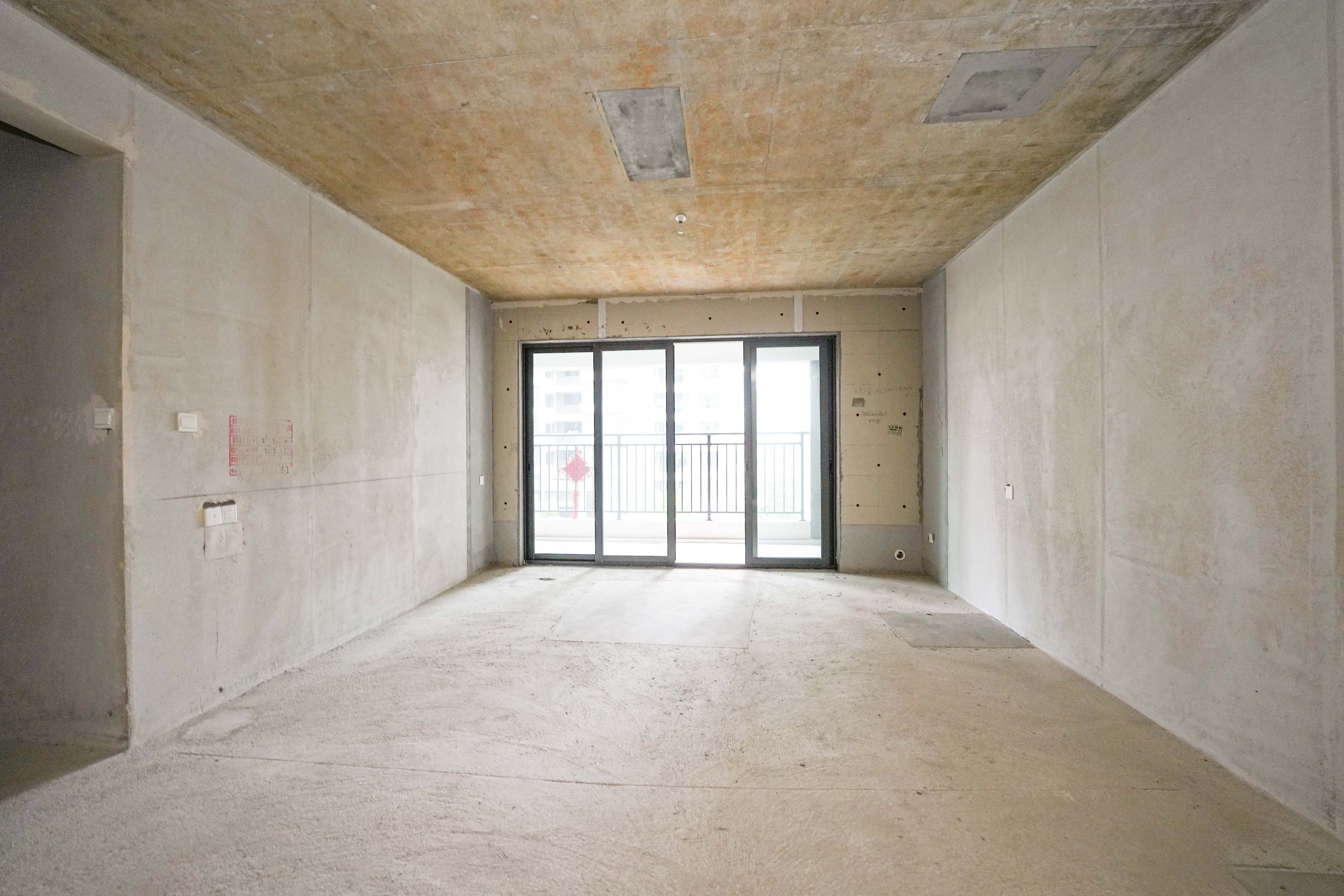 金地都会风華  4室2厅2卫    149.0万 金地都会风華  4室2厅2卫    149.0万客厅