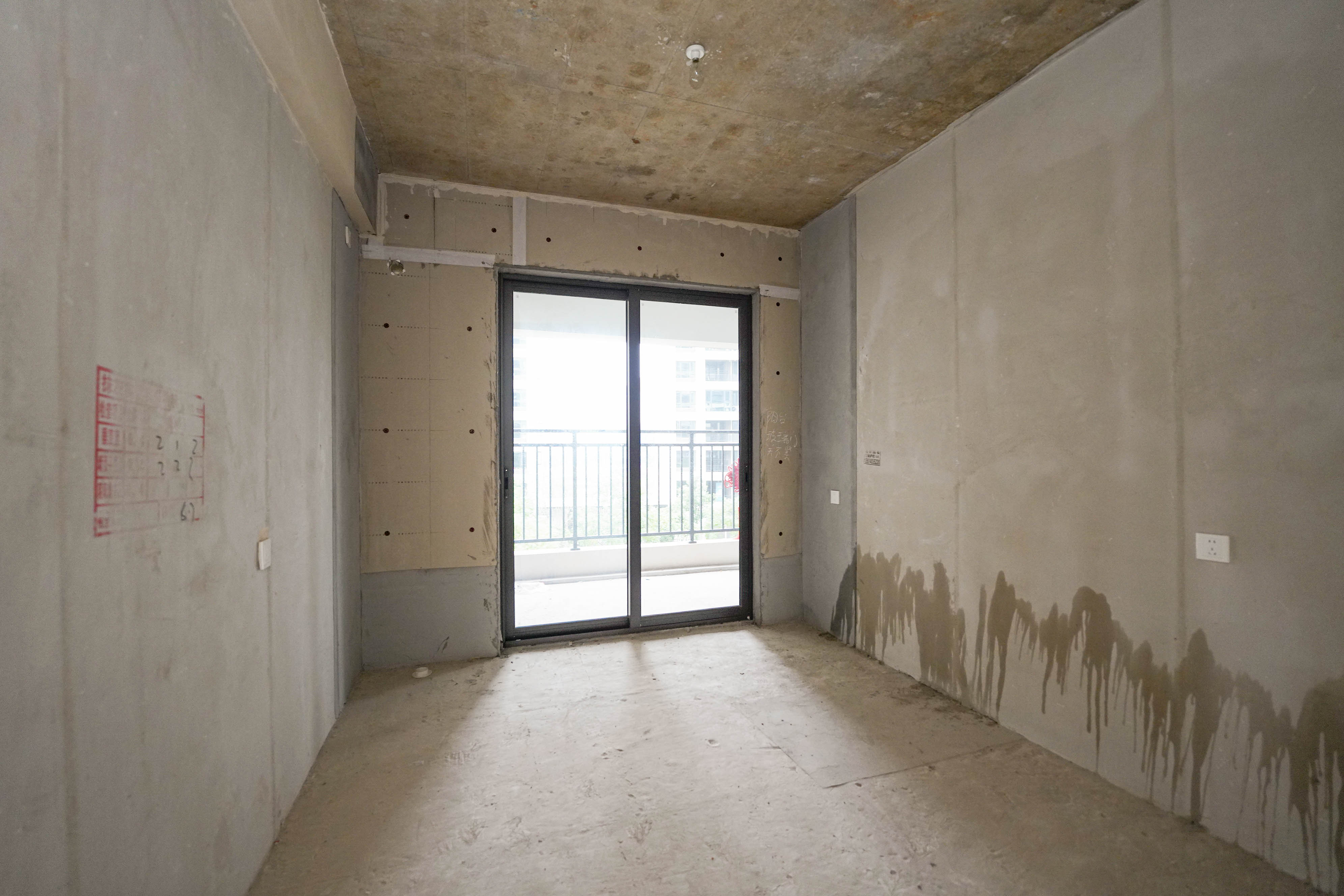 金地都会风華  4室2厅2卫    149.0万 金地都会风華  4室2厅2卫    149.0万卧室