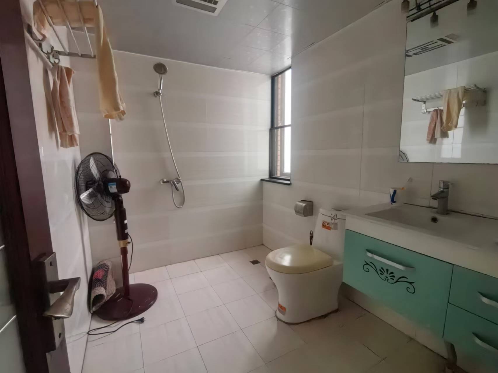 嘉盛华府 3室2厅2卫 44.8万 嘉盛华府 3室2厅2卫 44.8万室内图