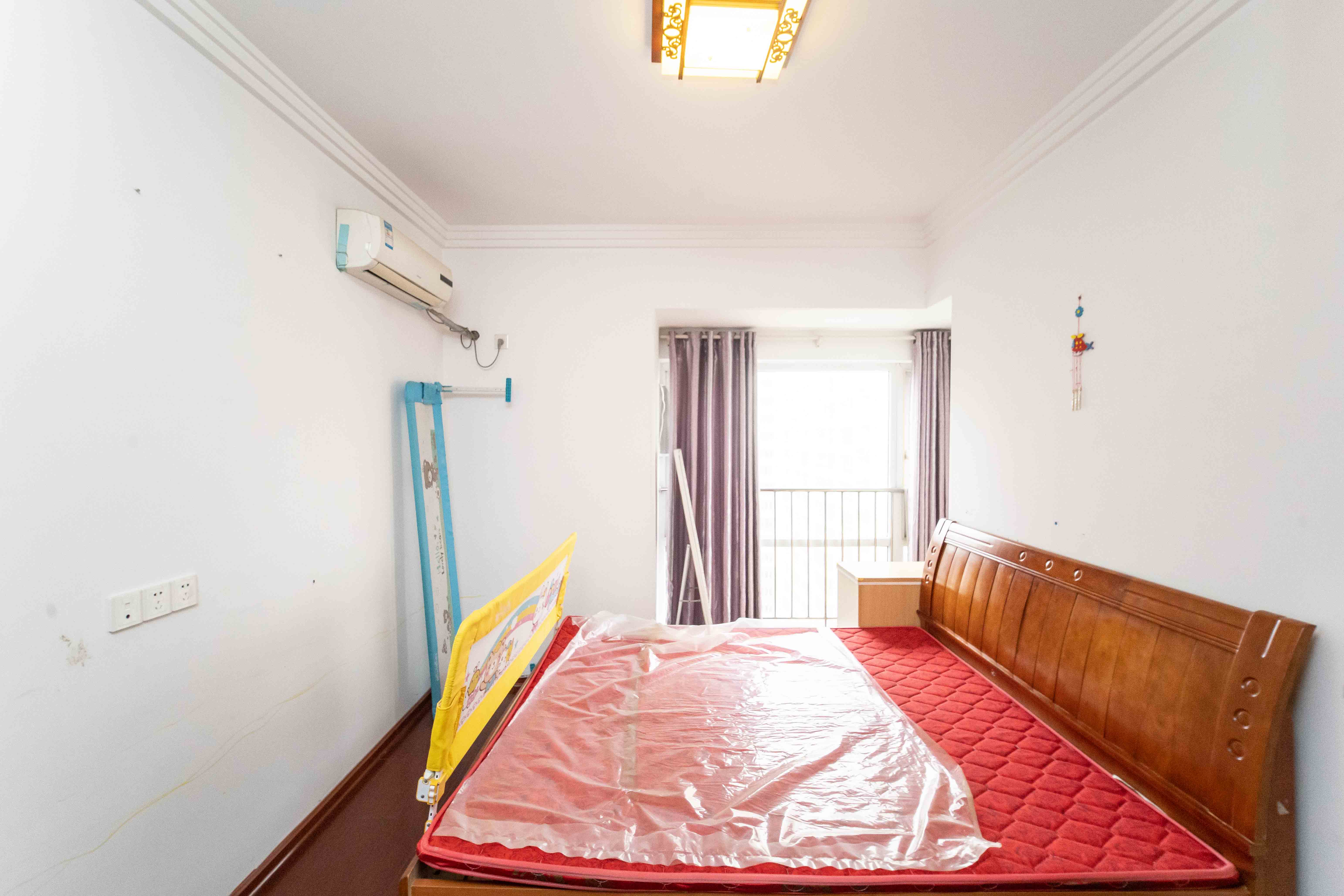 泊爱蓝湾 2室2厅1卫 69.9万 泊爱蓝湾 2室2厅1卫 69.9万卧室