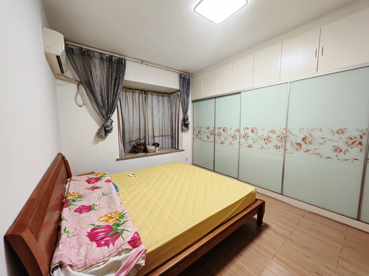 庐山恋 2室2厅1卫 36.8万 庐山恋 2室2厅1卫 36.8万室内图