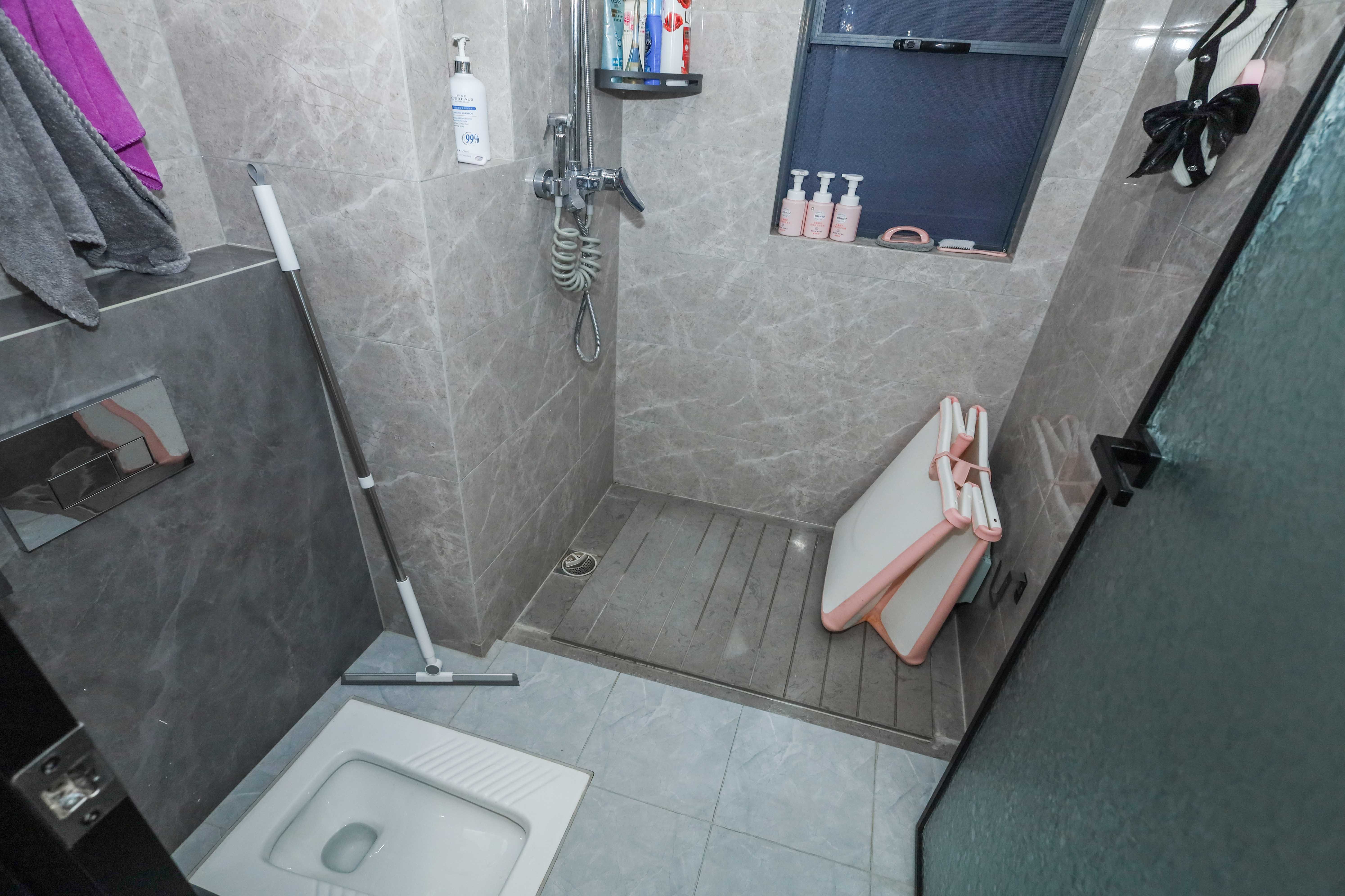 旭辉铂宸府 3室2厅2卫 120.0万 旭辉铂宸府 3室2厅2卫 120.0万卫生间