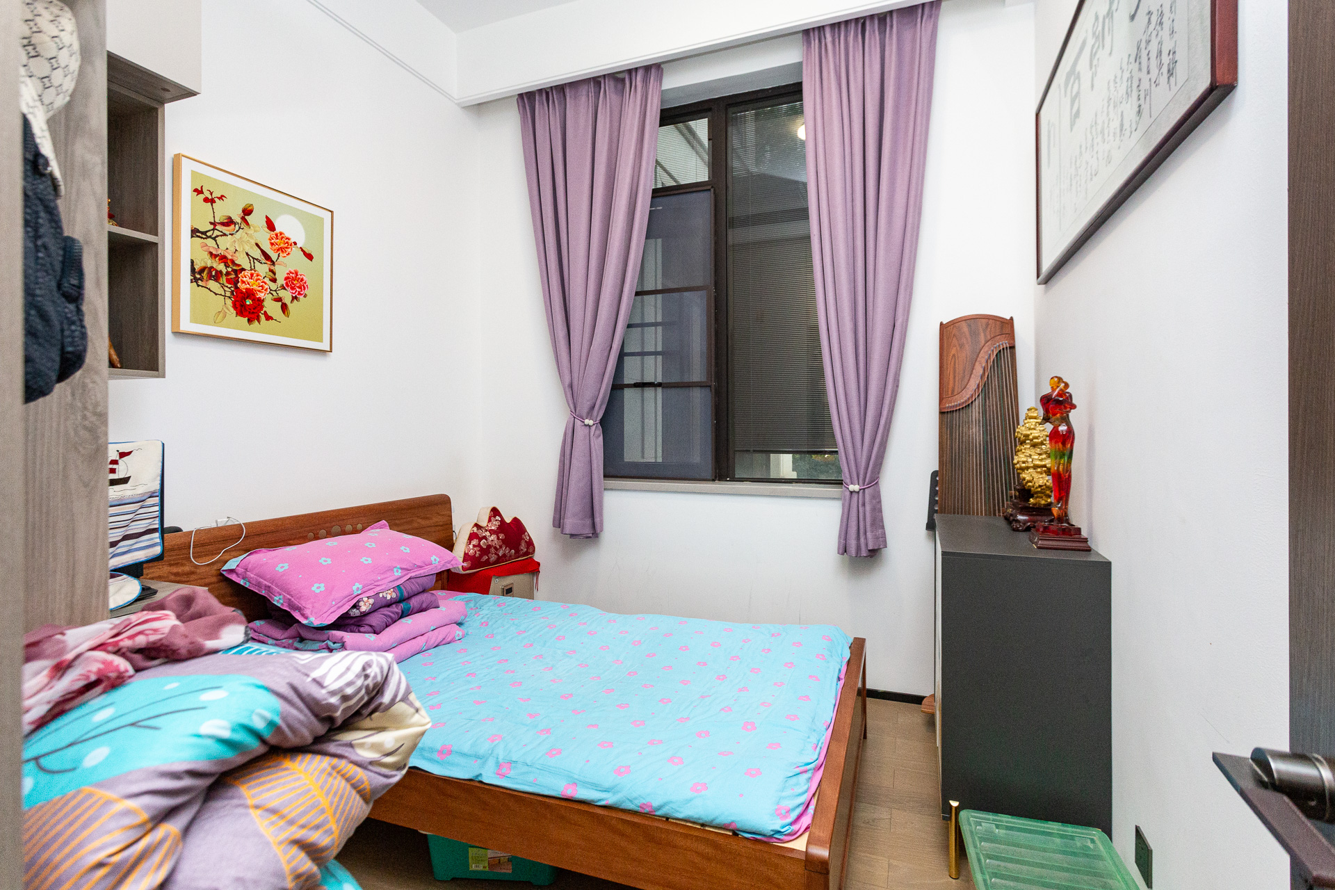 万科滨河道 3室2厅2卫 160.0万 万科滨河道 3室2厅2卫 160.0万卧室