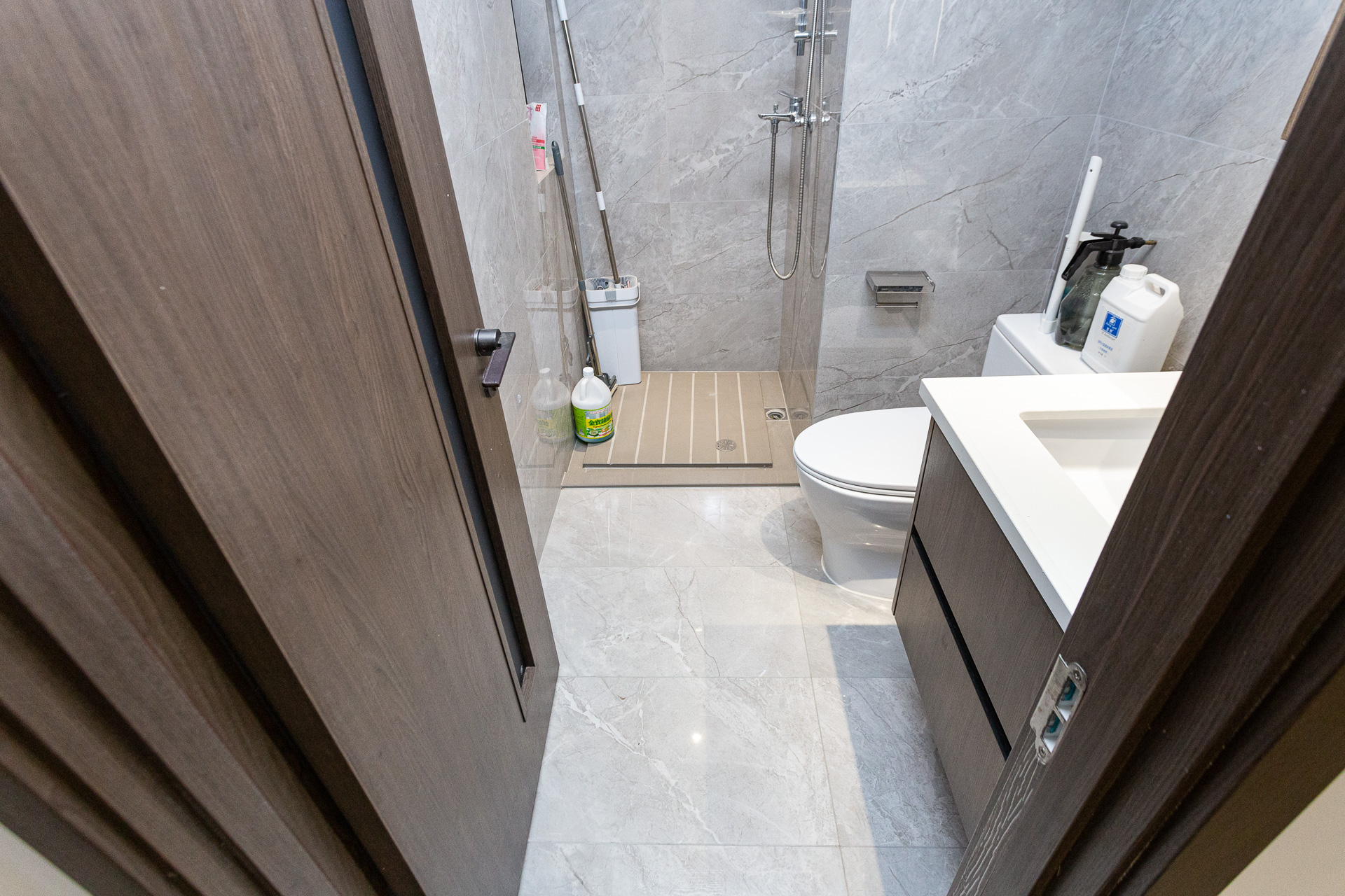 万科滨河道 3室2厅2卫 128.0万 万科滨河道 3室2厅2卫 128.0万卫生间