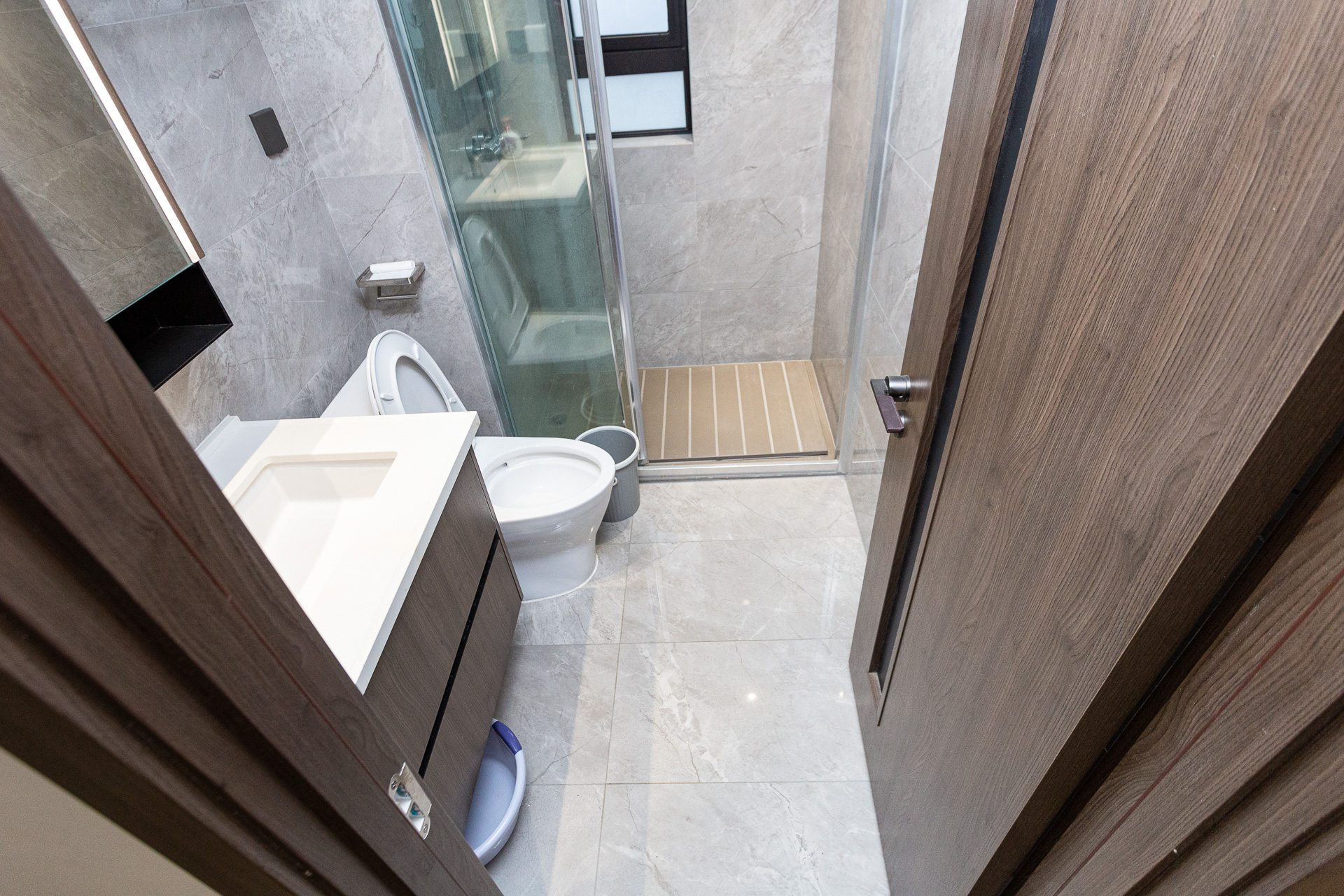 万科滨河道 3室2厅2卫 128.0万 万科滨河道 3室2厅2卫 128.0万卫生间