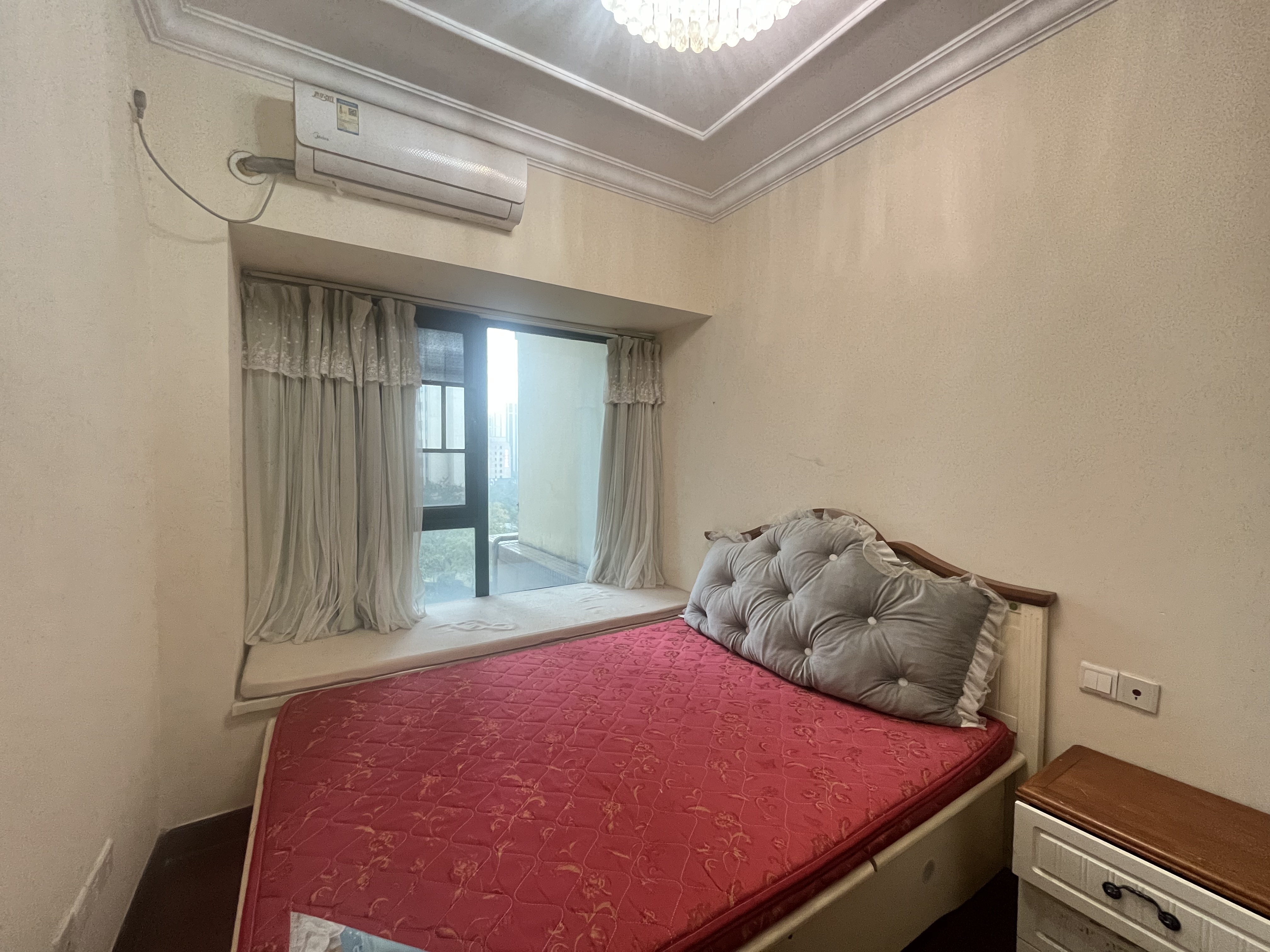 恒大绿洲 1室1厅1卫 1100.0元/月 恒大绿洲 1室1厅1卫 1100.0元/月户型图