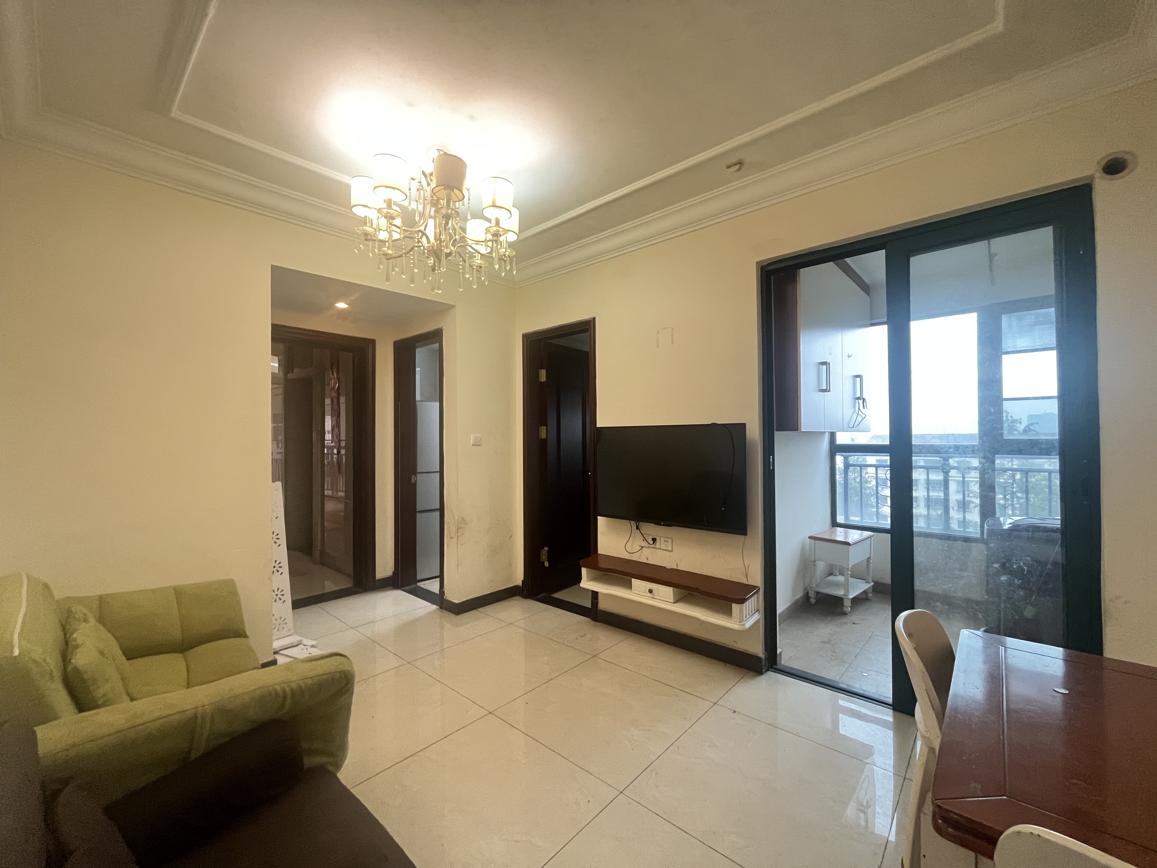 恒大绿洲 1室1厅1卫 1100.0元/月 恒大绿洲 1室1厅1卫 1100.0元/月室内图