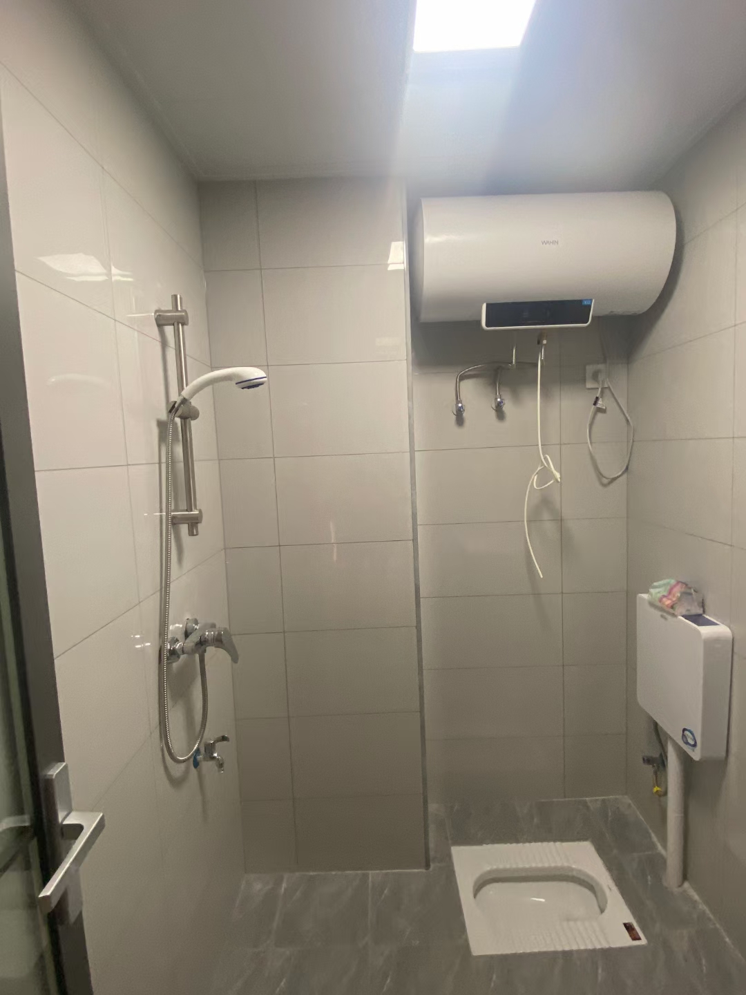 五洲富隆中心 1室1厅1卫 27.0万 五洲富隆中心 1室1厅1卫 27.0万室内图