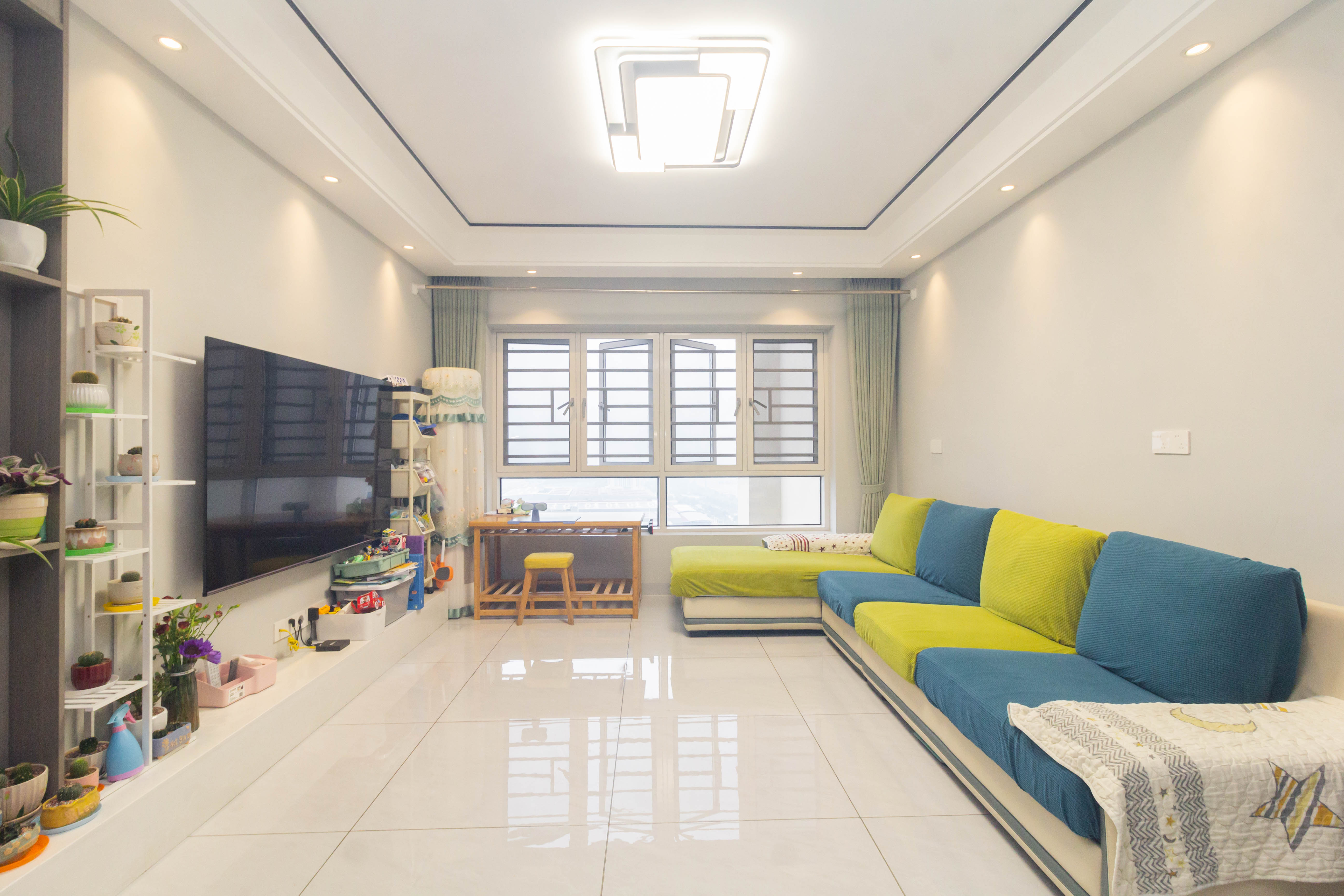 金科天悦(金科美邻汇)  3室2厅2卫    88.0万 金科天悦(金科美邻汇)  3室2厅2卫    88.0万客厅