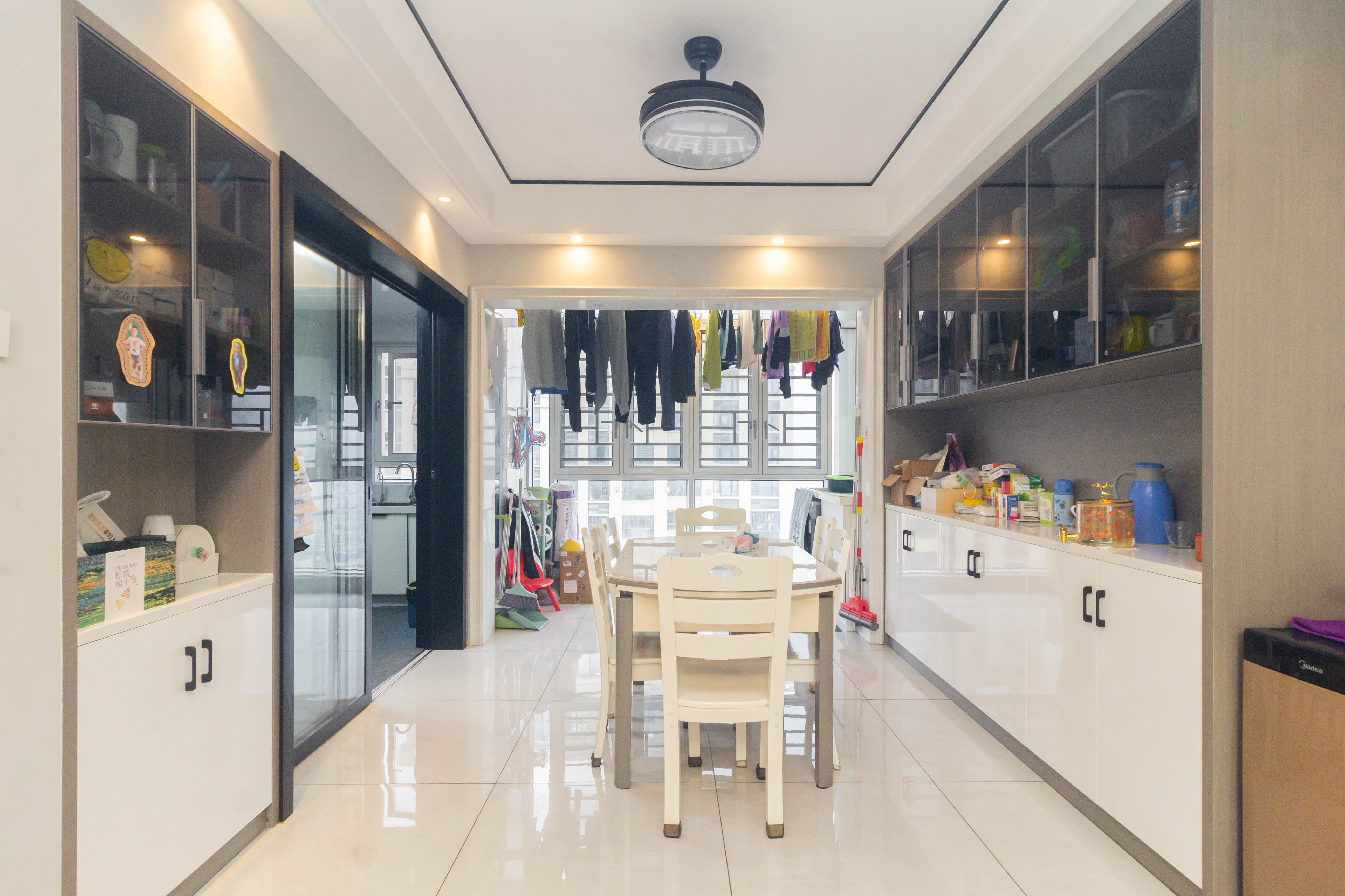 金科天悦(金科美邻汇)  3室2厅2卫    88.0万 金科天悦(金科美邻汇)  3室2厅2卫    88.0万客厅