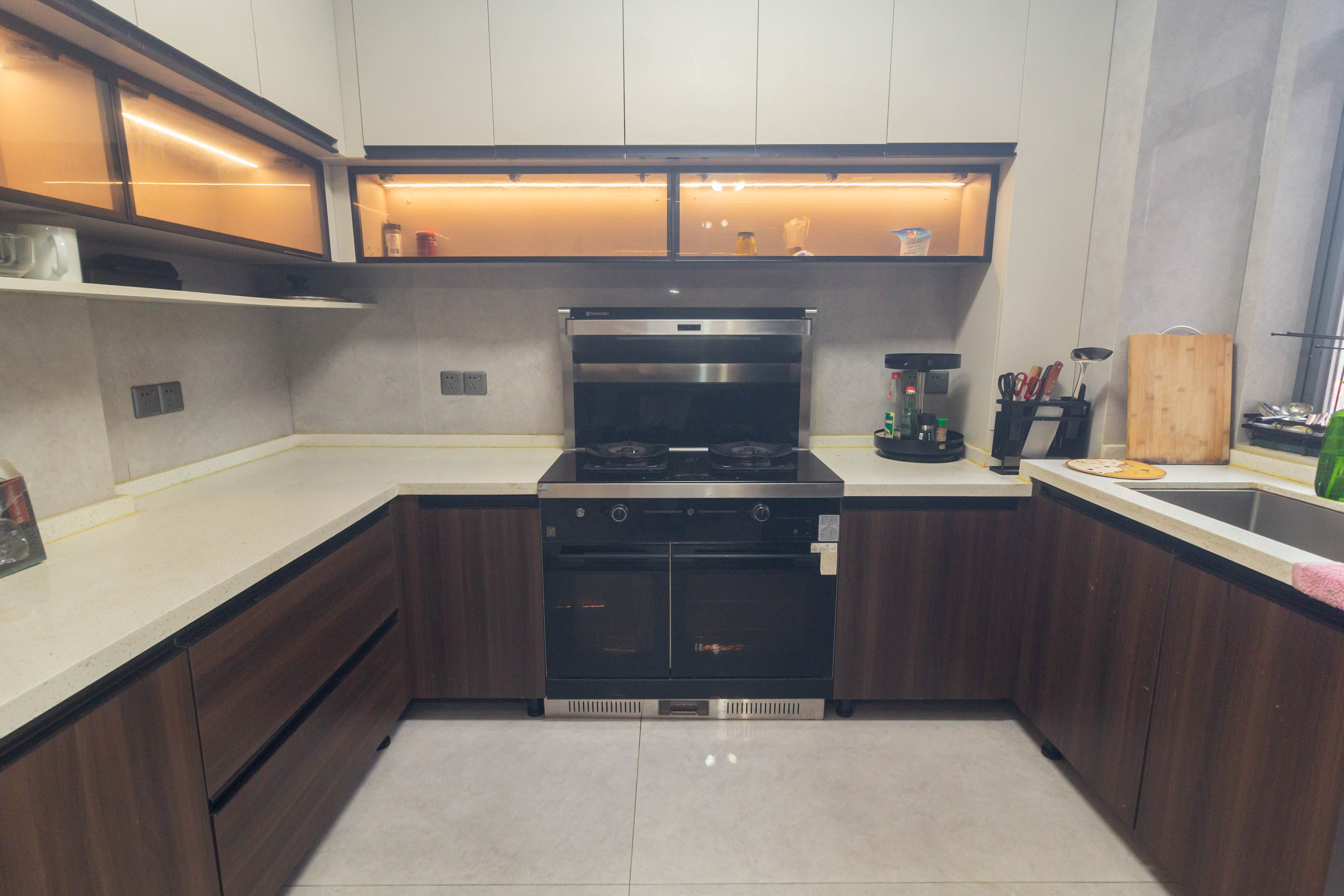 福天星中心(福天星雅苑) 4室2厅2卫 195.0万 福天星中心(福天星雅苑) 4室2厅2卫 195.0万厨房