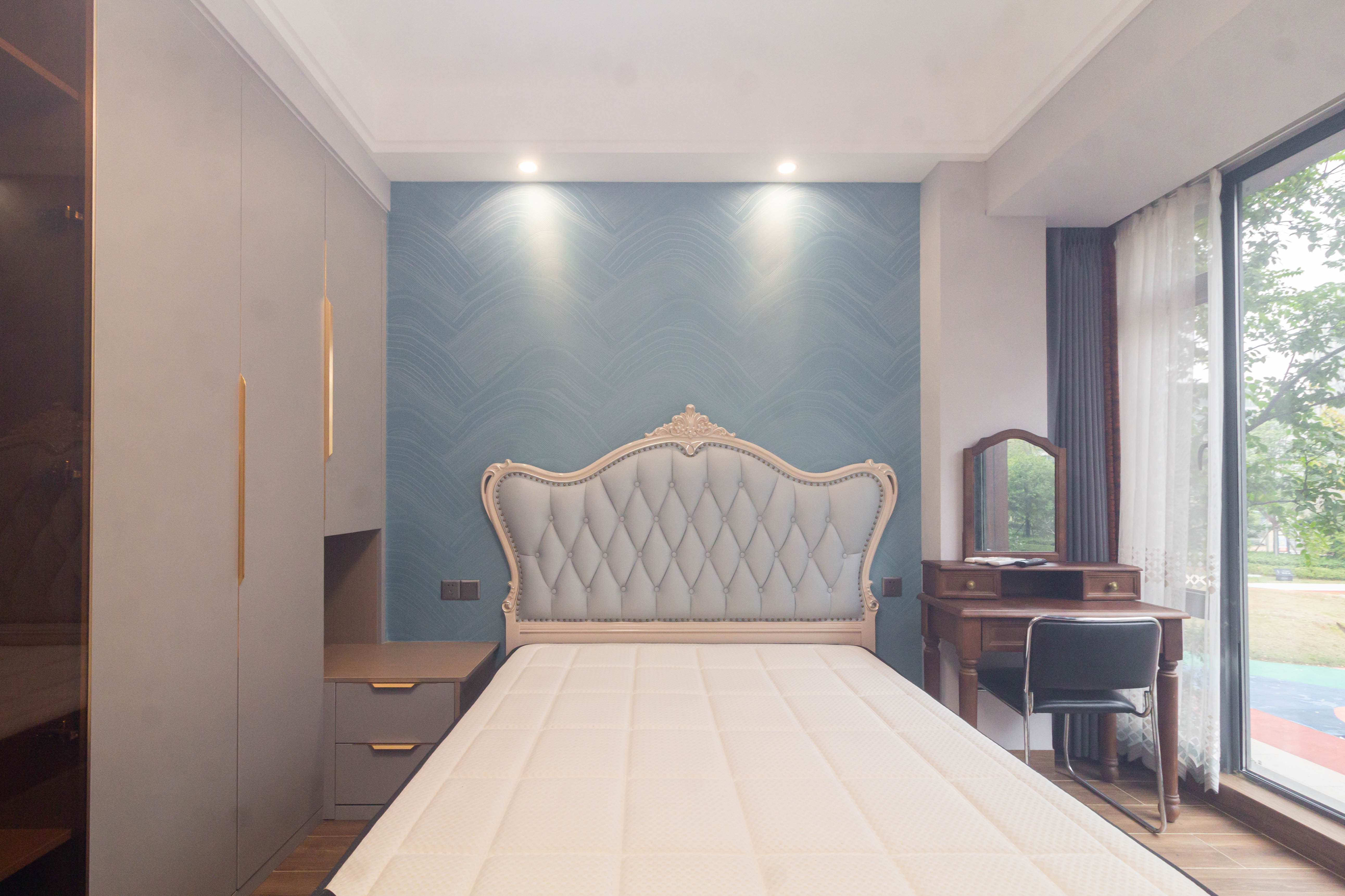 福天星中心(福天星雅苑) 4室2厅2卫 195.0万 福天星中心(福天星雅苑) 4室2厅2卫 195.0万卧室