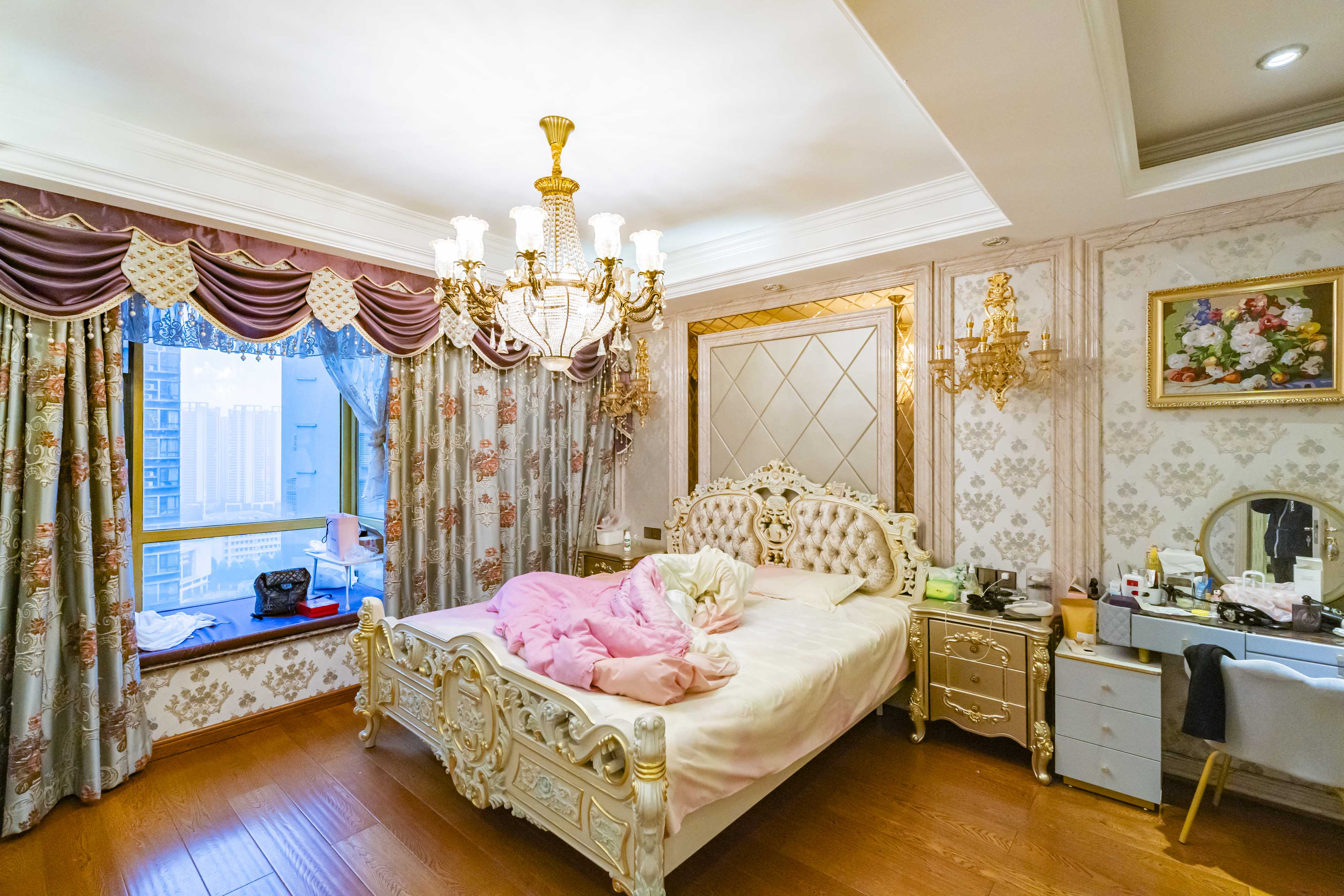 绿洲花园 4室2厅2卫 146.0万 绿洲花园 4室2厅2卫 146.0万卧室