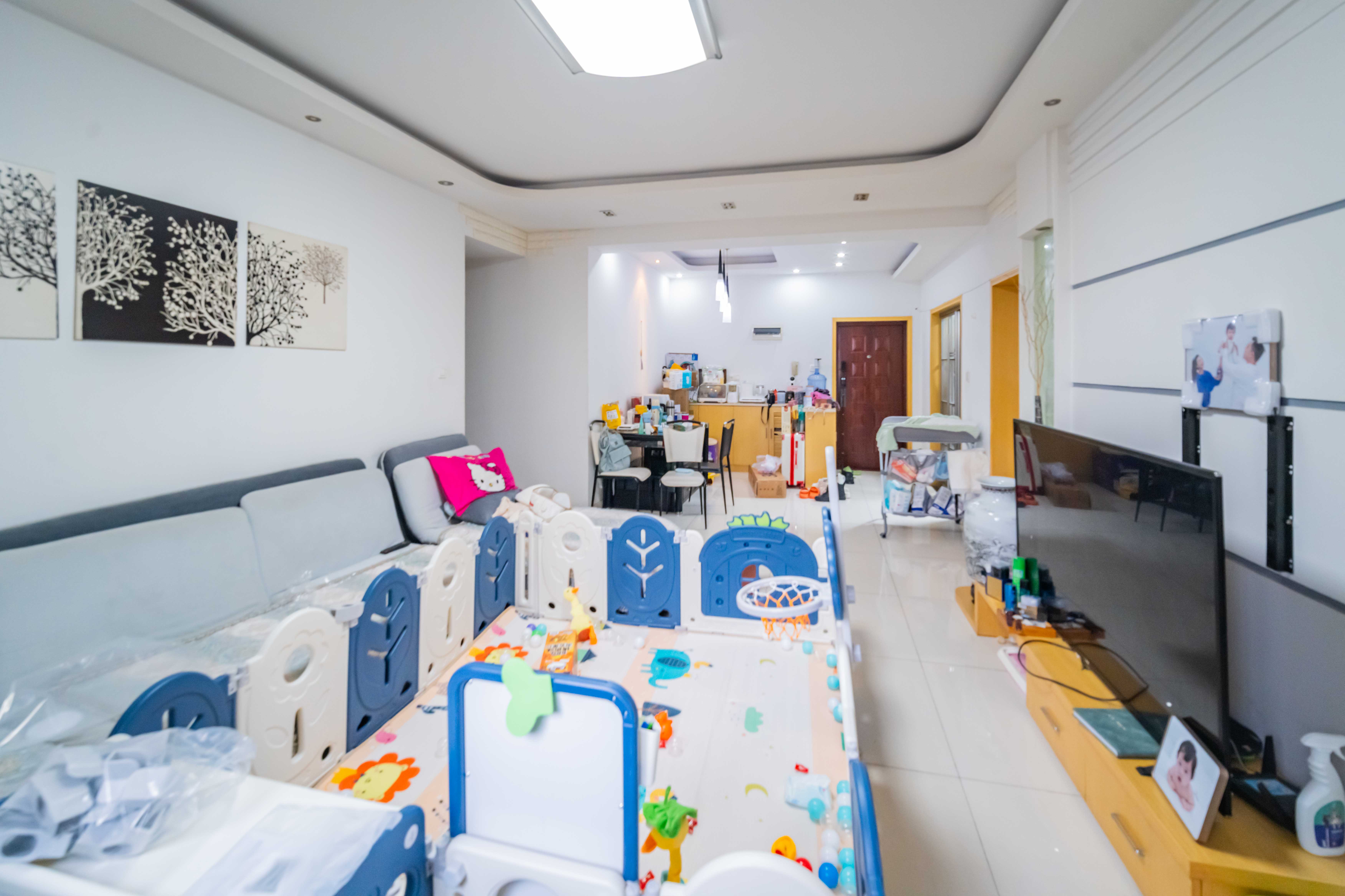 湘核佳苑 2室2厅1卫 68.0万 湘核佳苑 2室2厅1卫 68.0万客厅