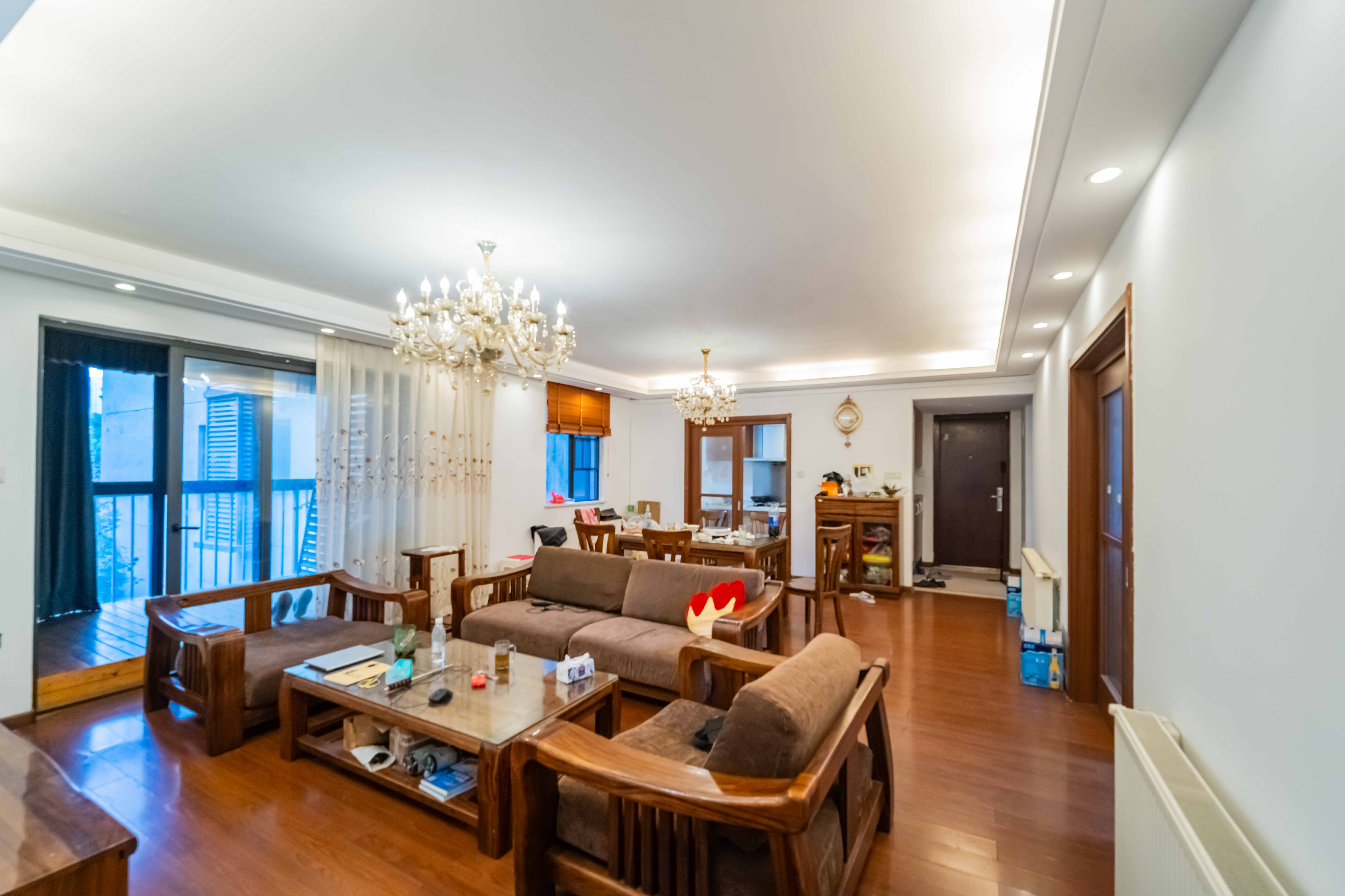 万科金域华府一期 1室2厅2卫 122.0万 万科金域华府一期 1室2厅2卫 122.0万客厅