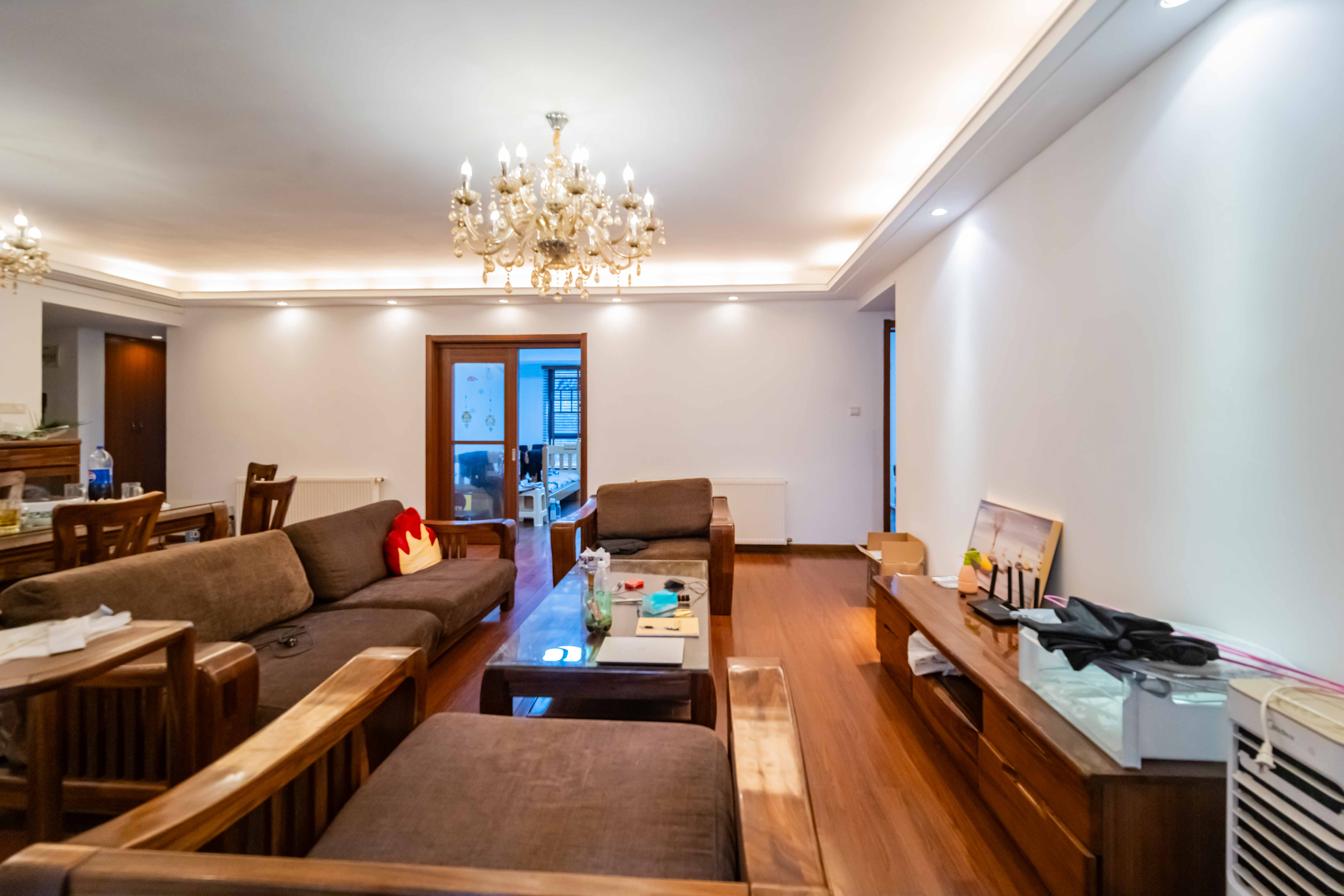 万科金域华府一期  1室2厅2卫    122.0万客厅