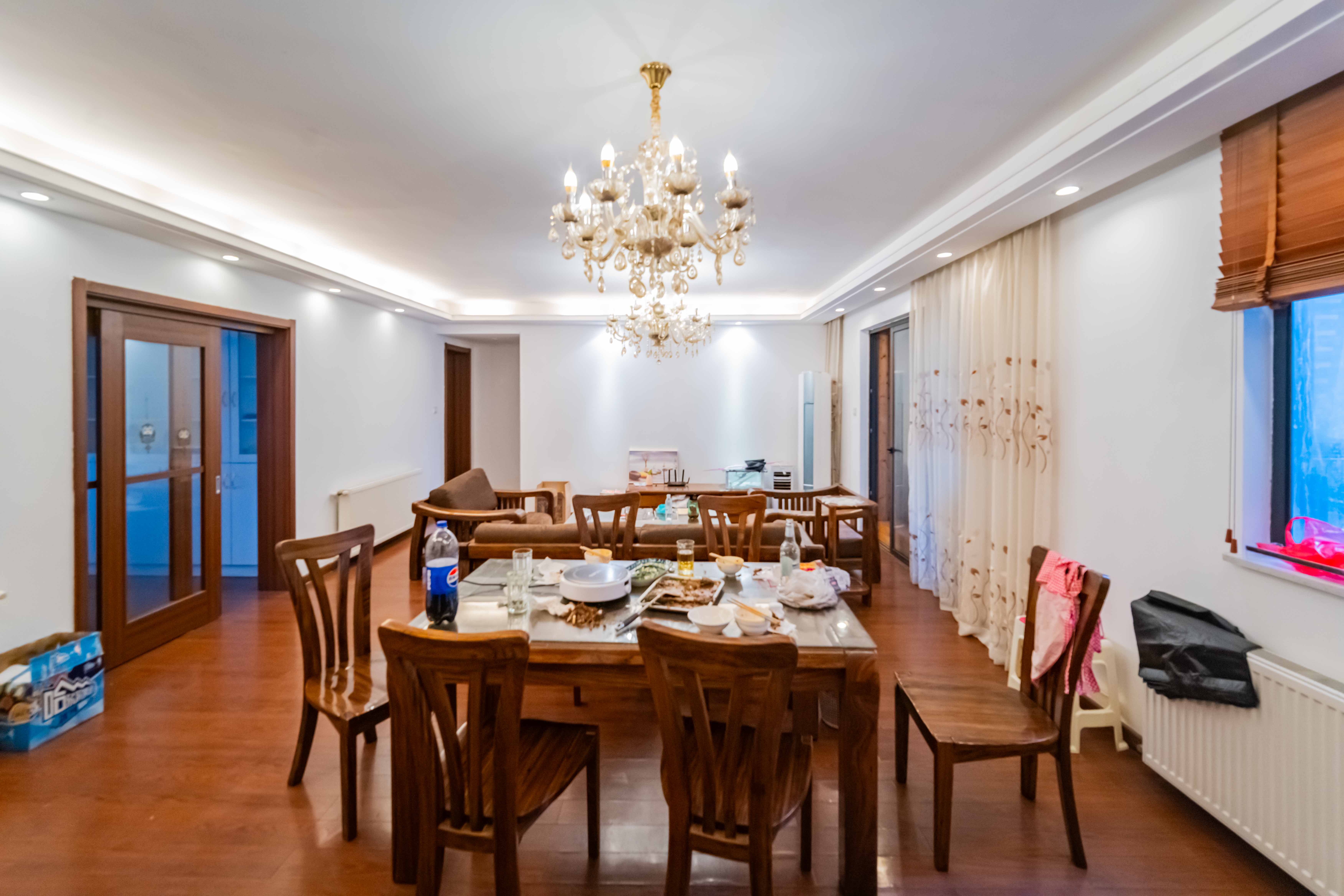 万科金域华府一期 1室2厅2卫 122.0万 万科金域华府一期 1室2厅2卫 122.0万客厅