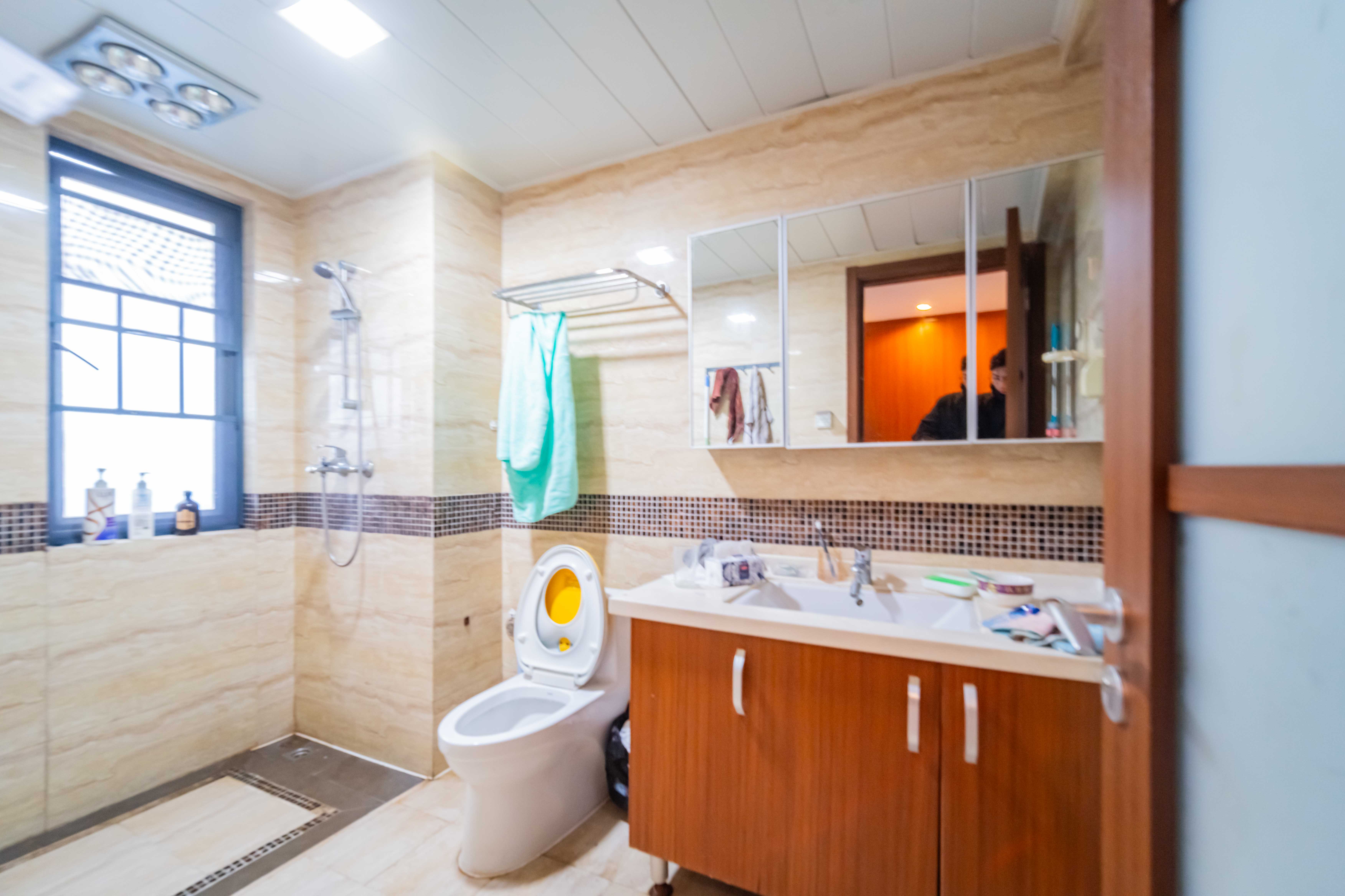 万科金域华府一期 1室2厅2卫 122.0万 万科金域华府一期 1室2厅2卫 122.0万卫生间