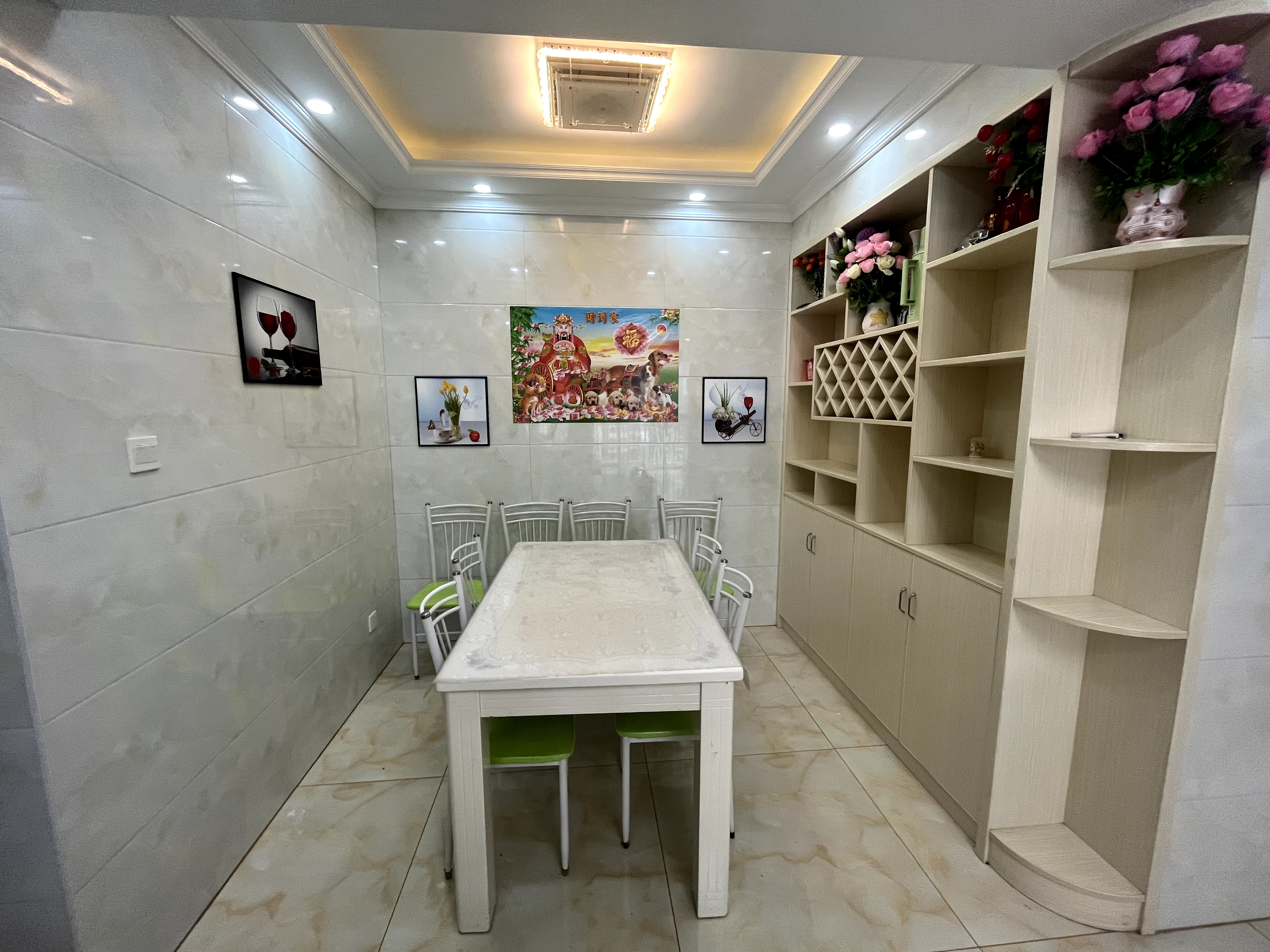 美的城四期 3室2厅1卫 2100.0元/月 美的城四期 3室2厅1卫 2100.0元/月户型图