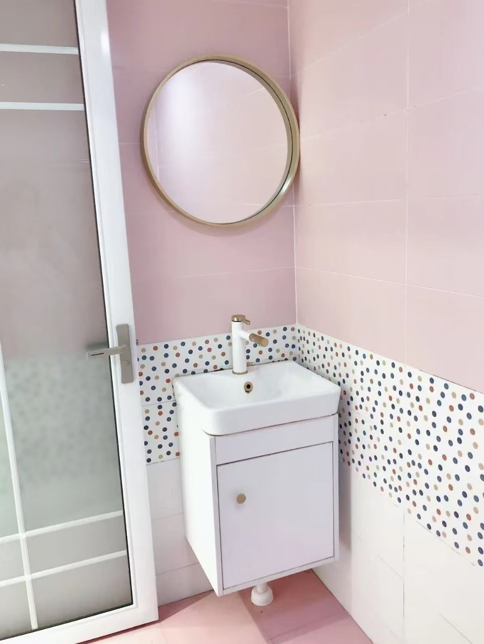 建发汇金国际  1室1厅1卫    900.0元/月 建发汇金国际  1室1厅1卫    900.0元/月室内图