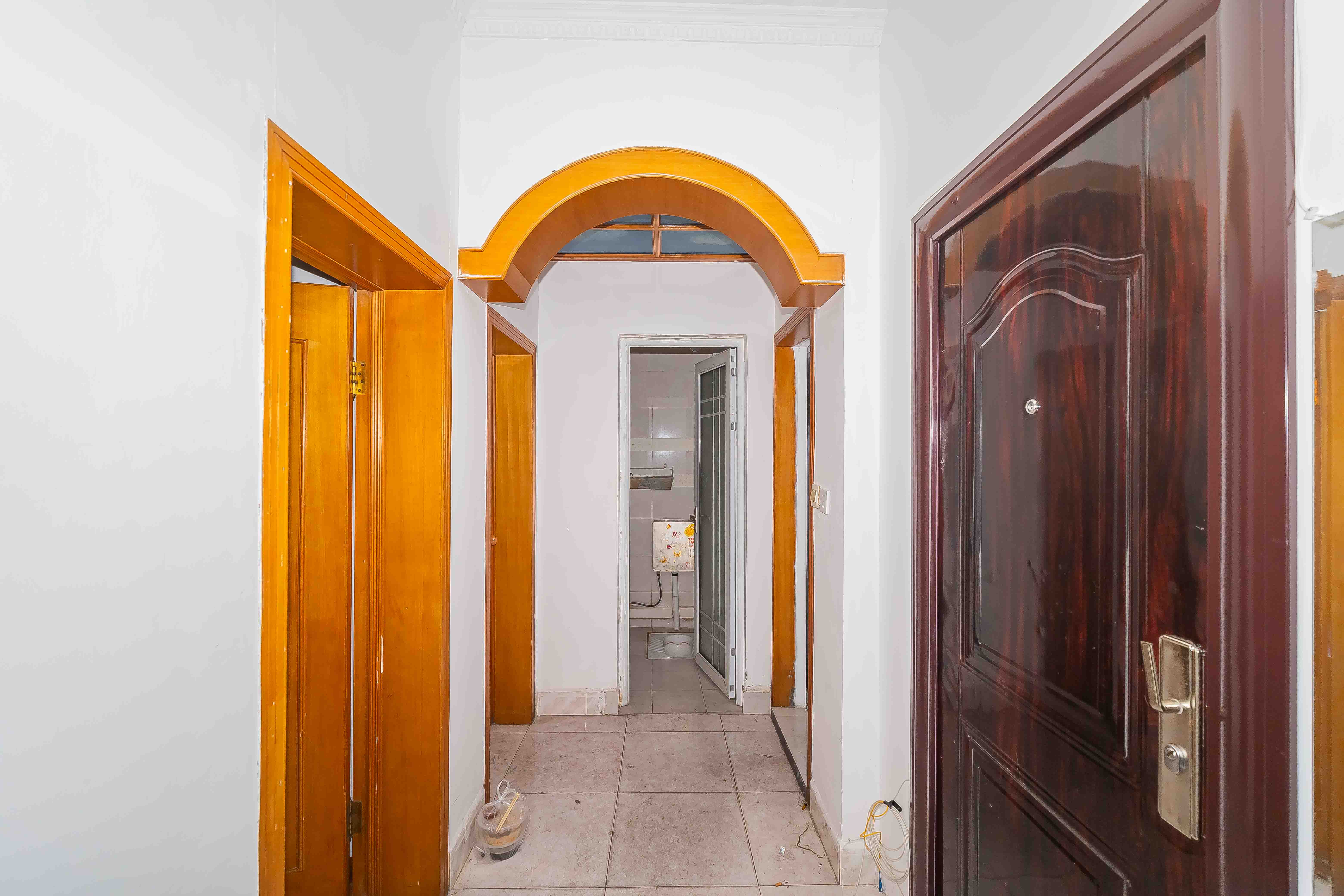 向东园社区(国税局宿舍) 3室1厅1卫 32.0万 向东园社区(国税局宿舍) 3室1厅1卫 32.0万客厅