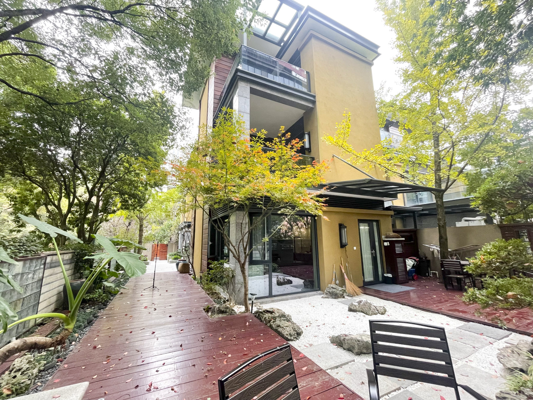 湘江壹号（创远湘江壹号）  6室3厅3卫    1680.0万其他