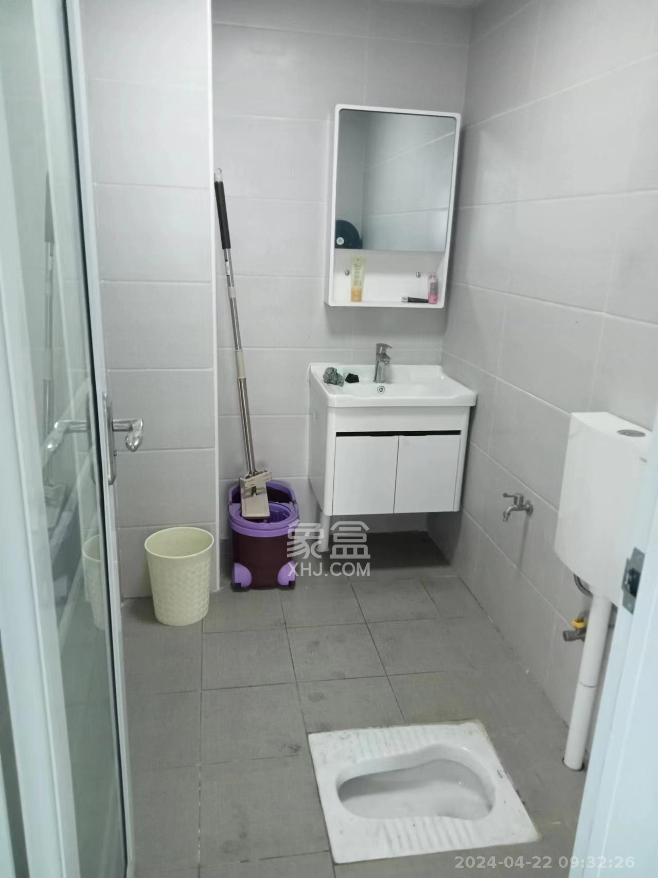 人瑞潇湘国际 1室1厅1卫 4500.0元/月 人瑞潇湘国际 1室1厅1卫 4500.0元/月室内图