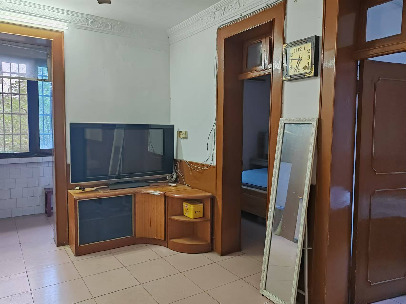 左家塘散盘(营山巷、曾家湾巷、妹子山巷) 3室1厅1卫 1600.0元/月 左家塘散盘(营山巷、曾家湾巷、妹子山巷) 3室1厅1卫 1600.0元/月室内图