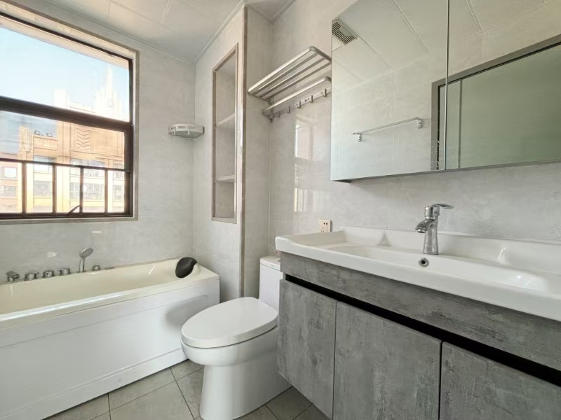 润和又一城 3室2厅1卫 2200.0元/月 润和又一城 3室2厅1卫 2200.0元/月室内图