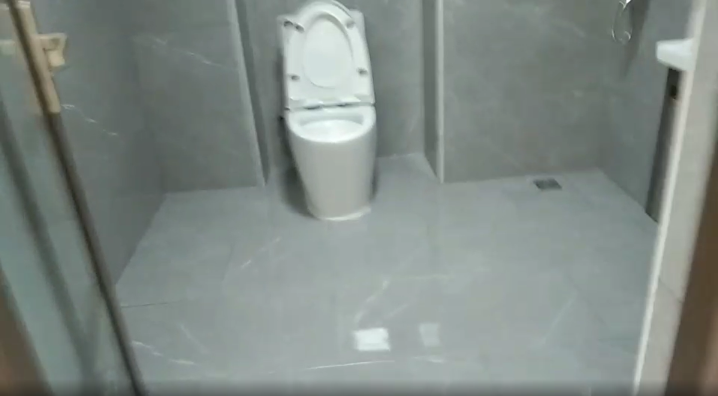 怡昌花园  3室2厅1卫    128.0万 怡昌花园  3室2厅1卫    128.0万室内图