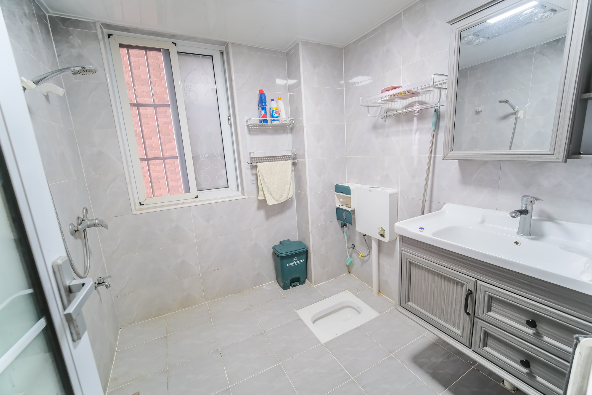 中安善化国际  3室2厅2卫    58.0万 中安善化国际  3室2厅2卫    58.0万卫生间