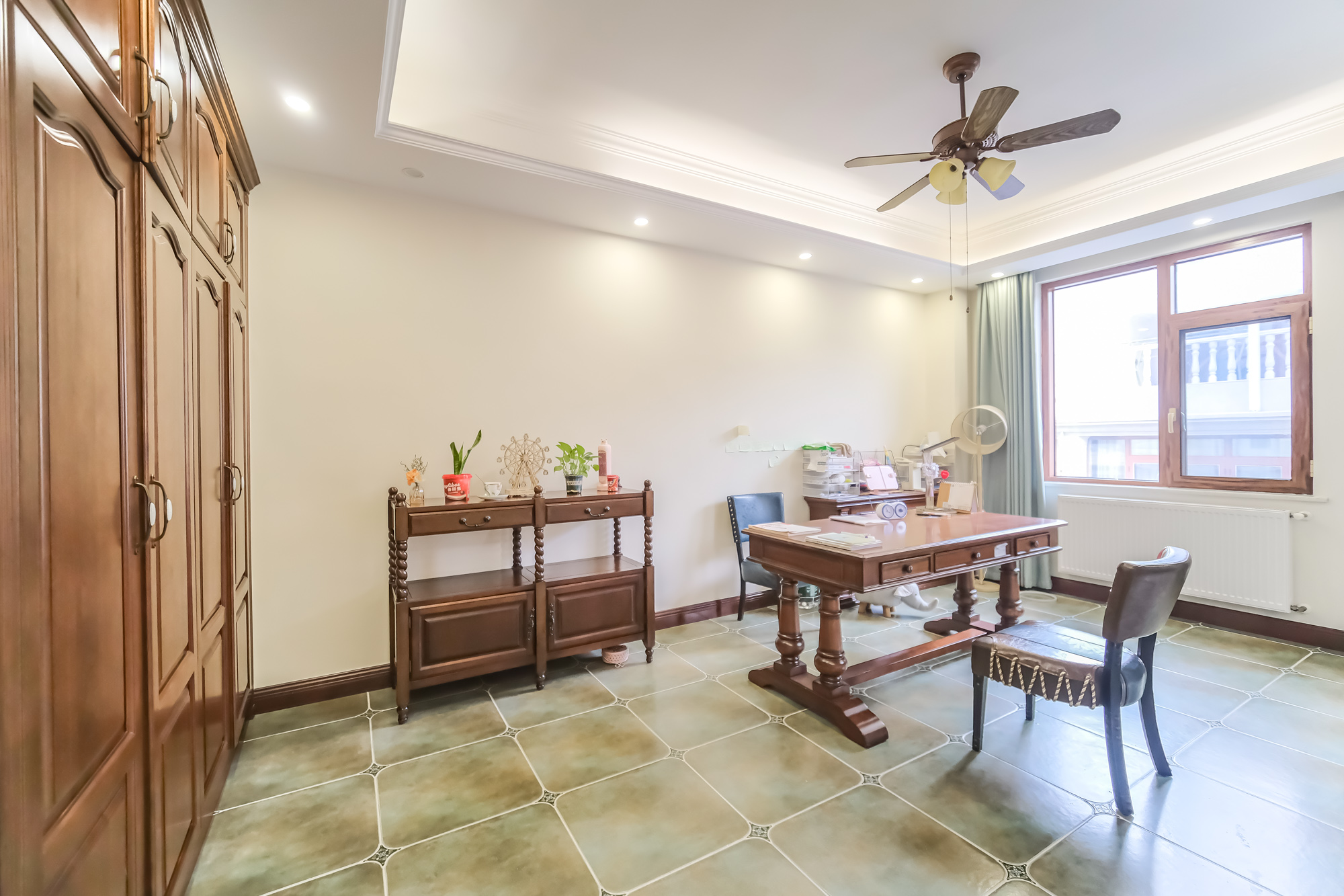 湘龙家园  6室2厅4卫    578.0万 湘龙家园  6室2厅4卫    578.0万其他