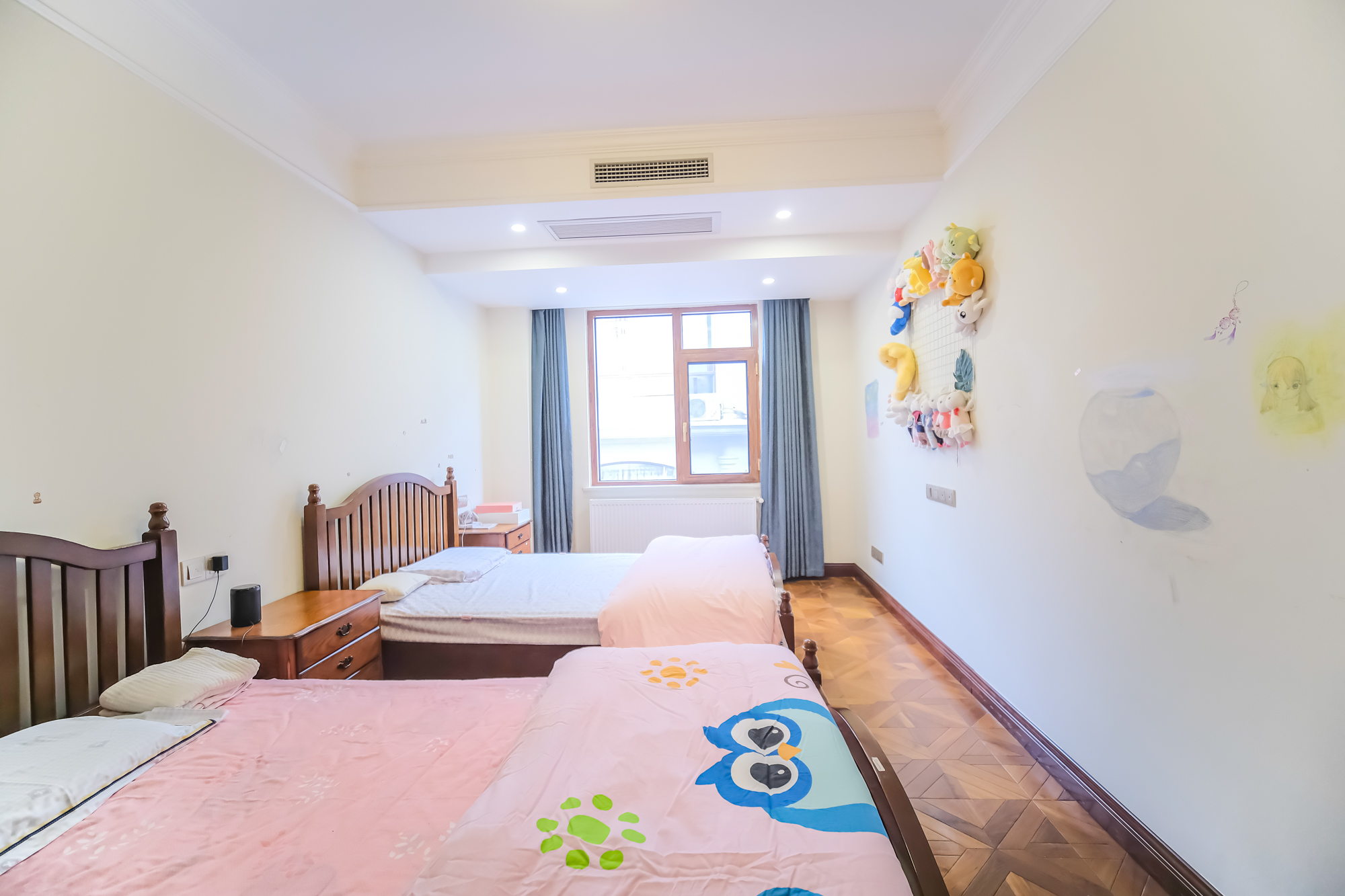 湘龙家园  6室2厅4卫    578.0万 湘龙家园  6室2厅4卫    578.0万卧室